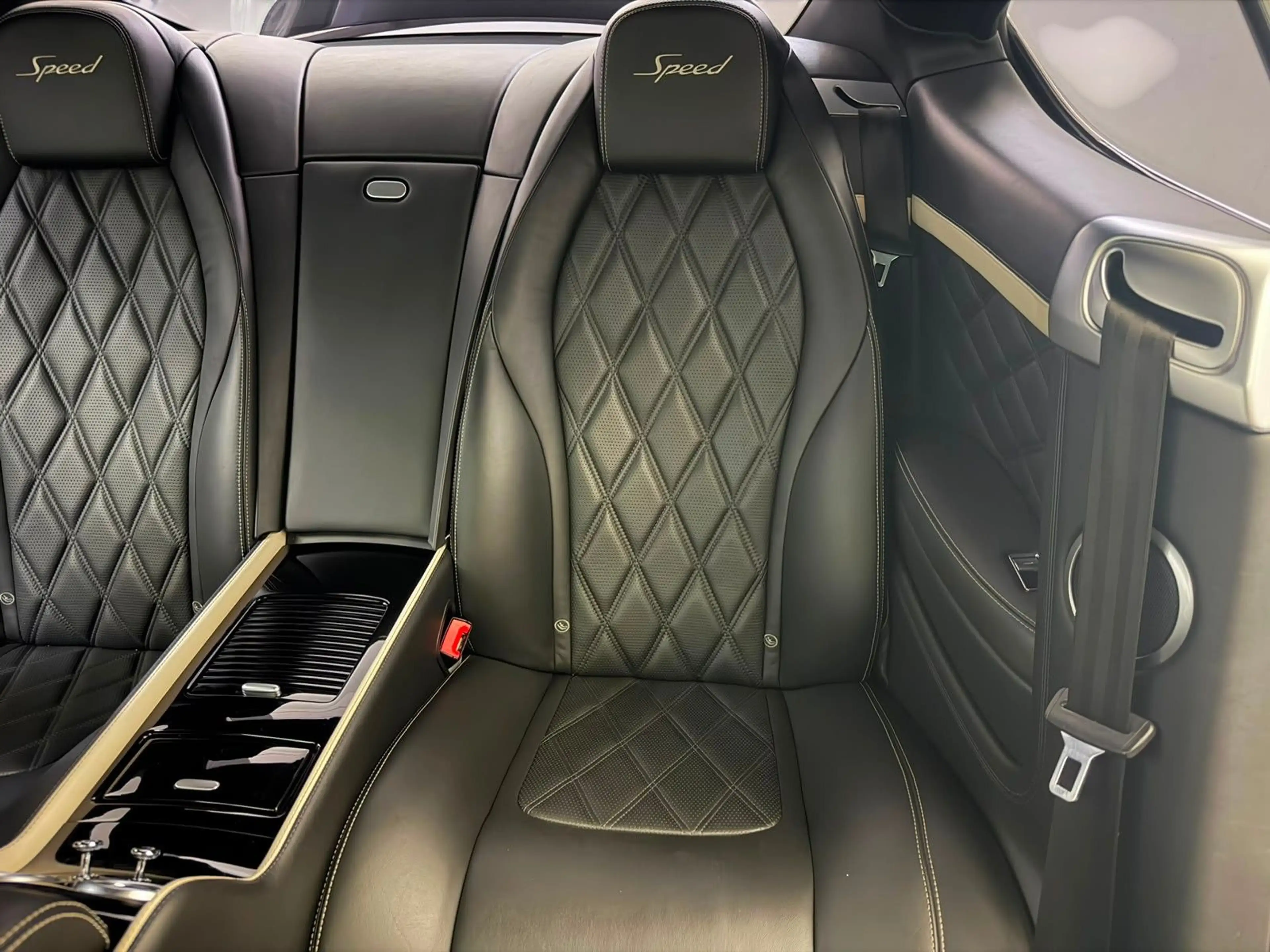 Bentley Continental GT 6.0 W12 Speed 4WD*NAIM*22Z*SITZKL — photo 15