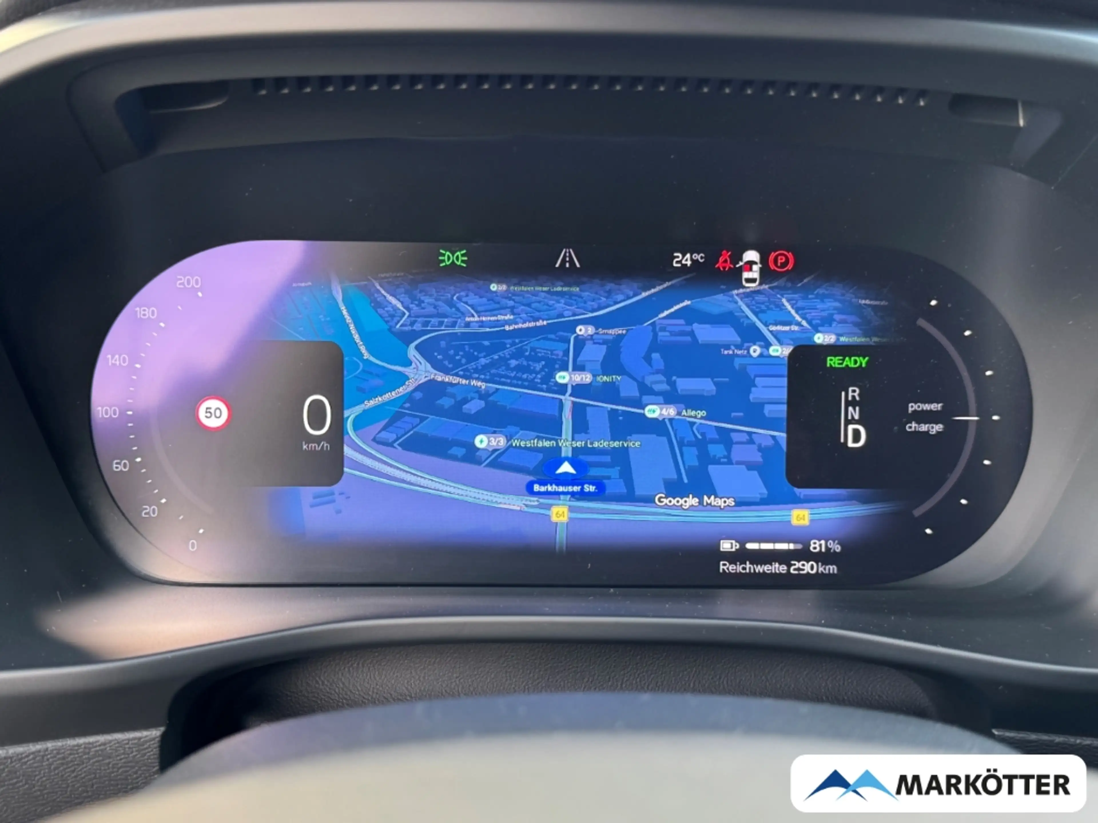 Volvo XC40 Plus Recharge ACC/Memory/H&K/DAB/Keyless — photo 11