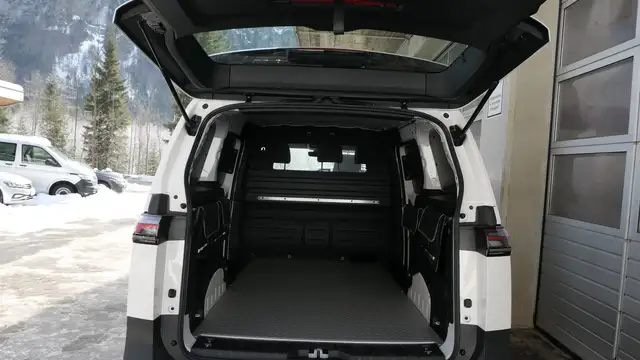 Volkswagen ID. Buzz VW ID. Buzz Cargo Pro 4MOTION 250 kW Ansicht 13