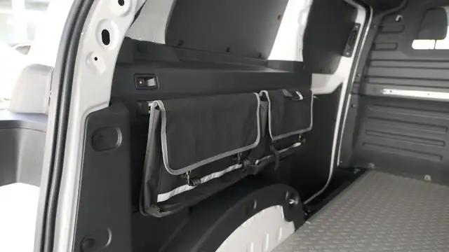 Volkswagen ID. Buzz VW ID. Buzz Cargo Pro 4MOTION 250 kW Ansicht 11