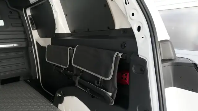 Volkswagen ID. Buzz VW ID. Buzz Cargo Pro 4MOTION 250 kW Ansicht 10