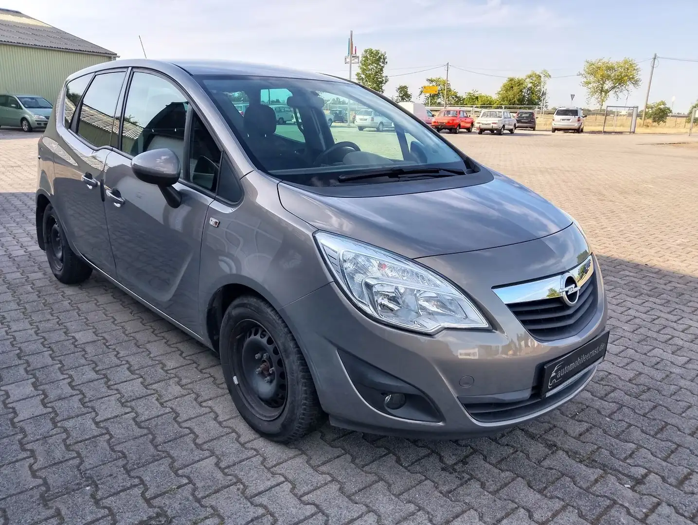 Opel Meriva B Design Edition Marrone - 1