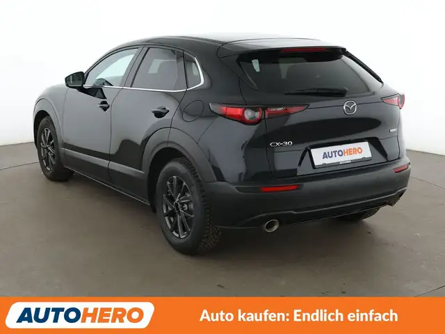 Mazda CX-30 view 4
