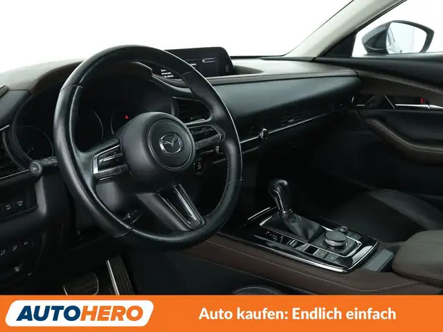 Mazda CX-30 view 11