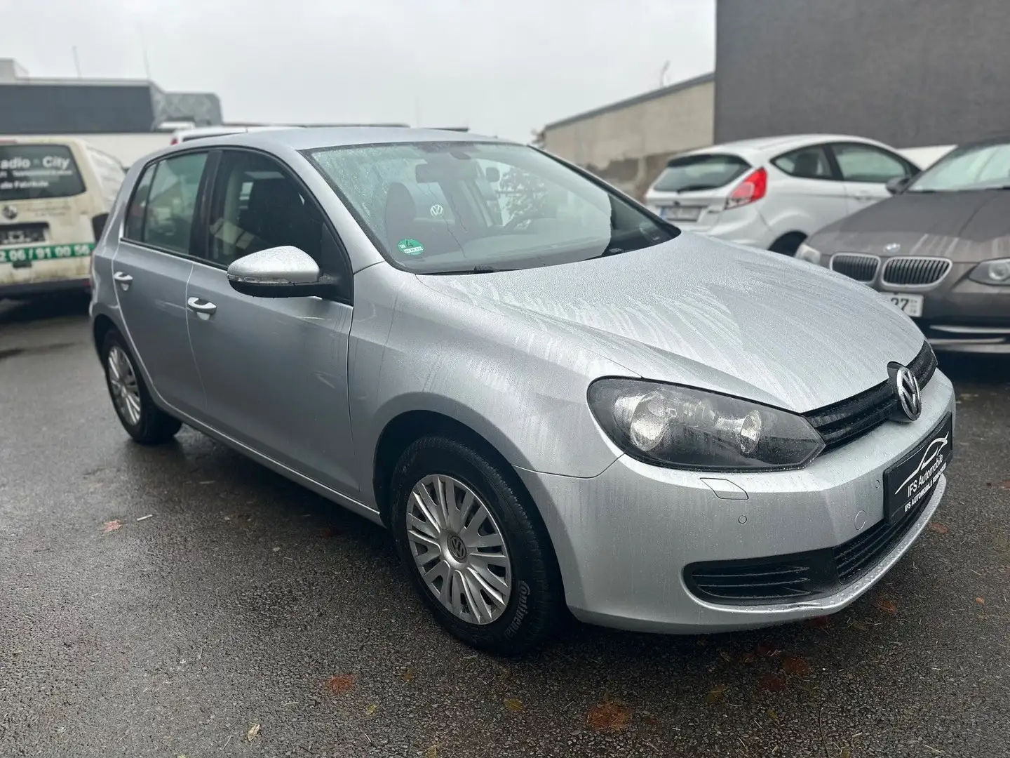 Volkswagen Golf VI Trendline*NAVI*KLIMA*PDC*TEMPOMAT*1HAND Argent - 2