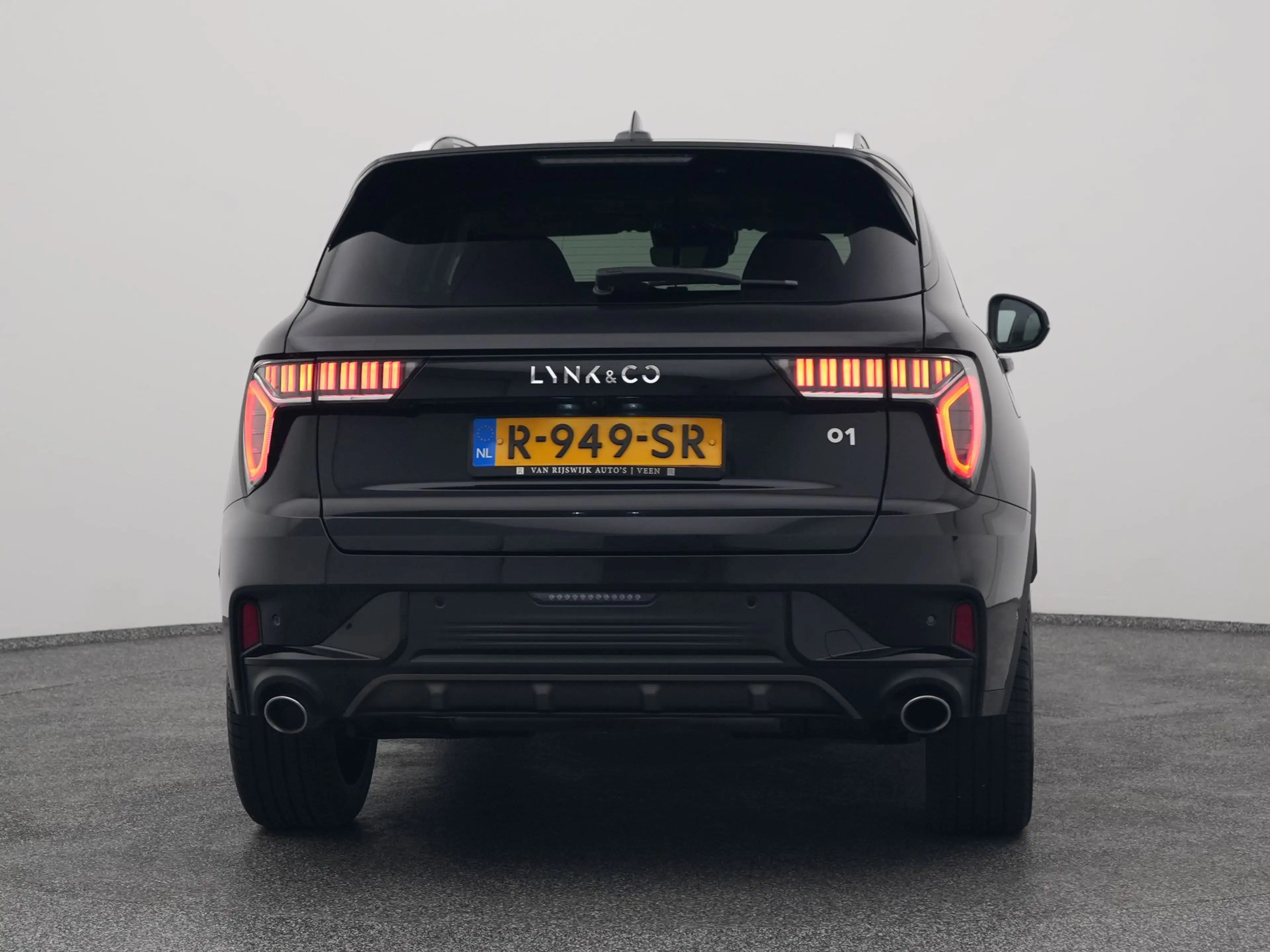 Lynk & Co 01 1.5 Plug-in Hybrid | 360° | BLACK | NLD AUTO — photo 10