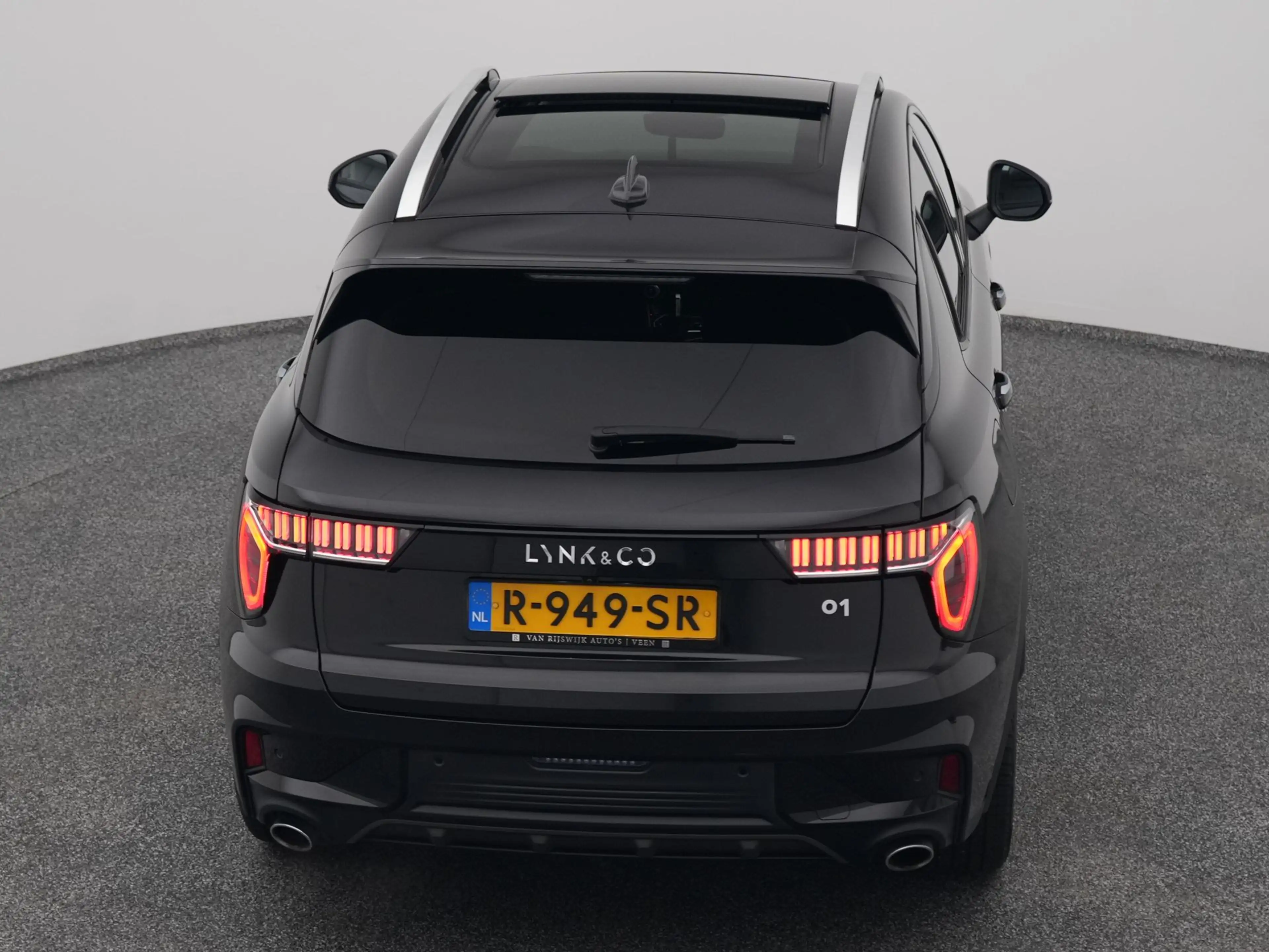 Lynk & Co 01 1.5 Plug-in Hybrid | 360° | BLACK | NLD AUTO — photo 28