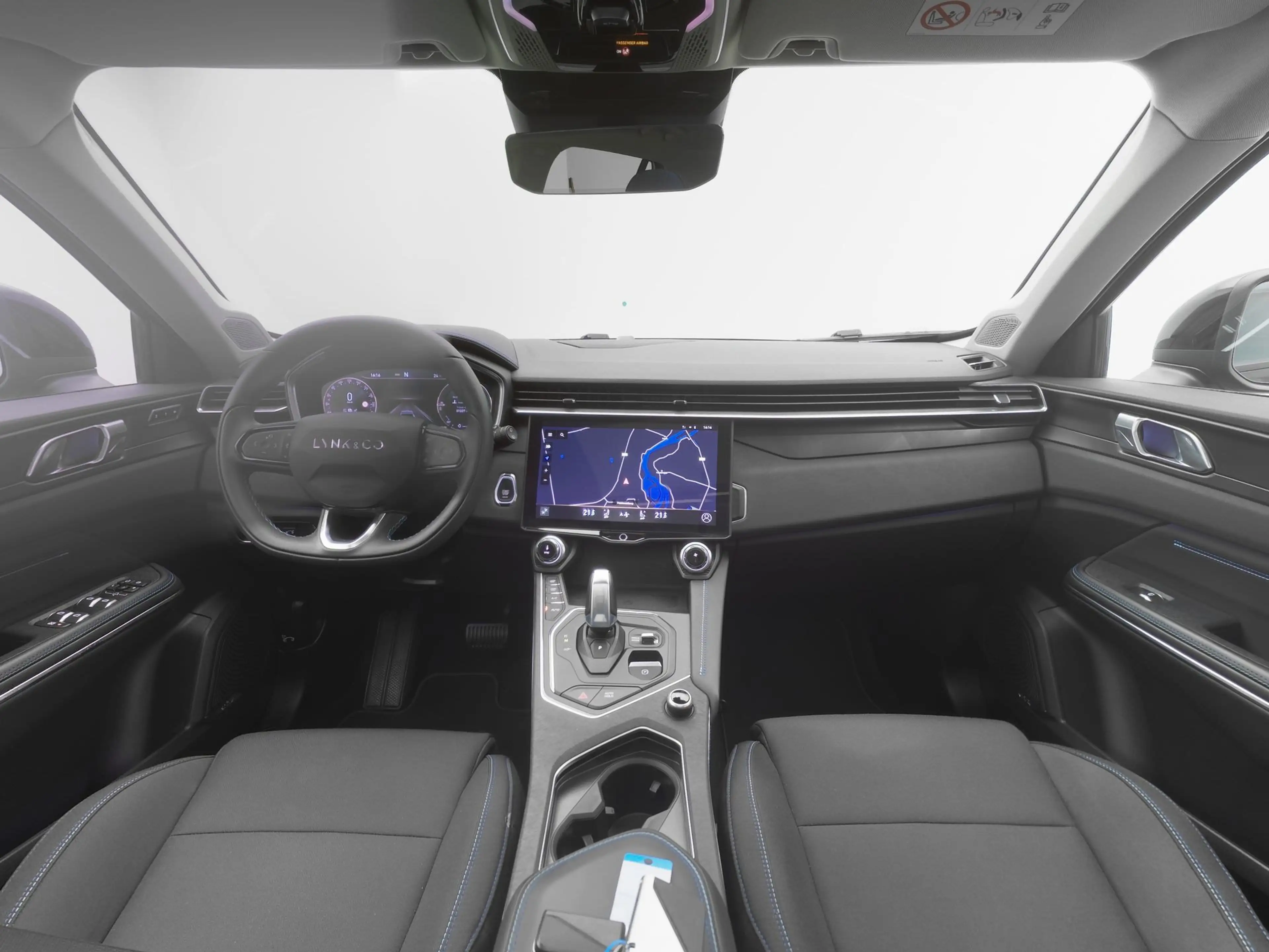 Lynk & Co 01 1.5 Plug-in Hybrid | 360° | BLACK | NLD AUTO — photo 3