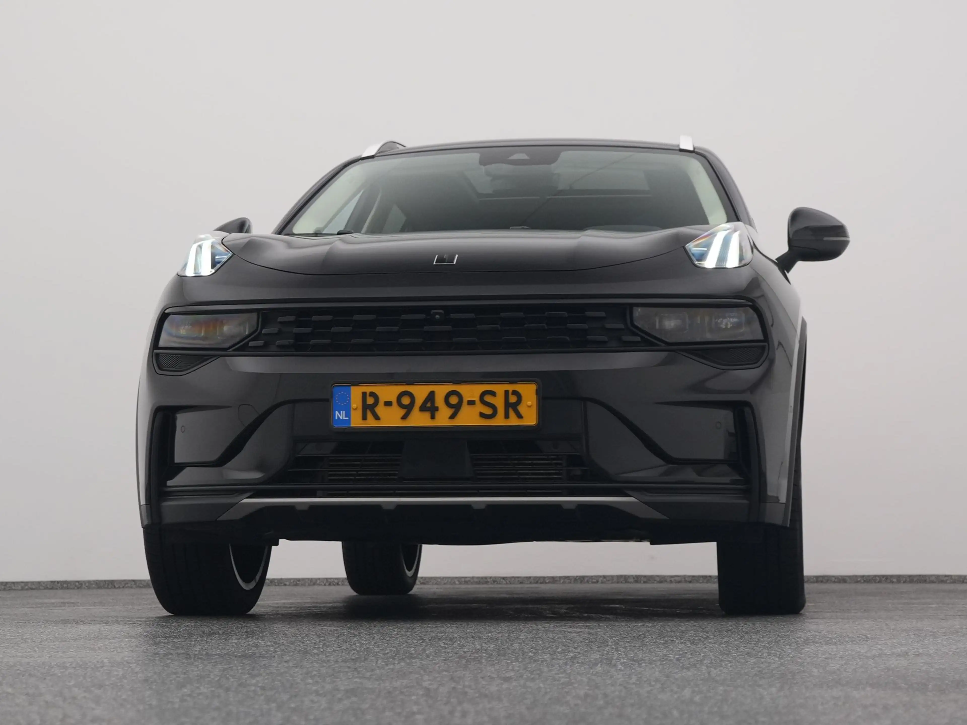 Lynk & Co 01 1.5 Plug-in Hybrid | 360° | BLACK | NLD AUTO — photo 35