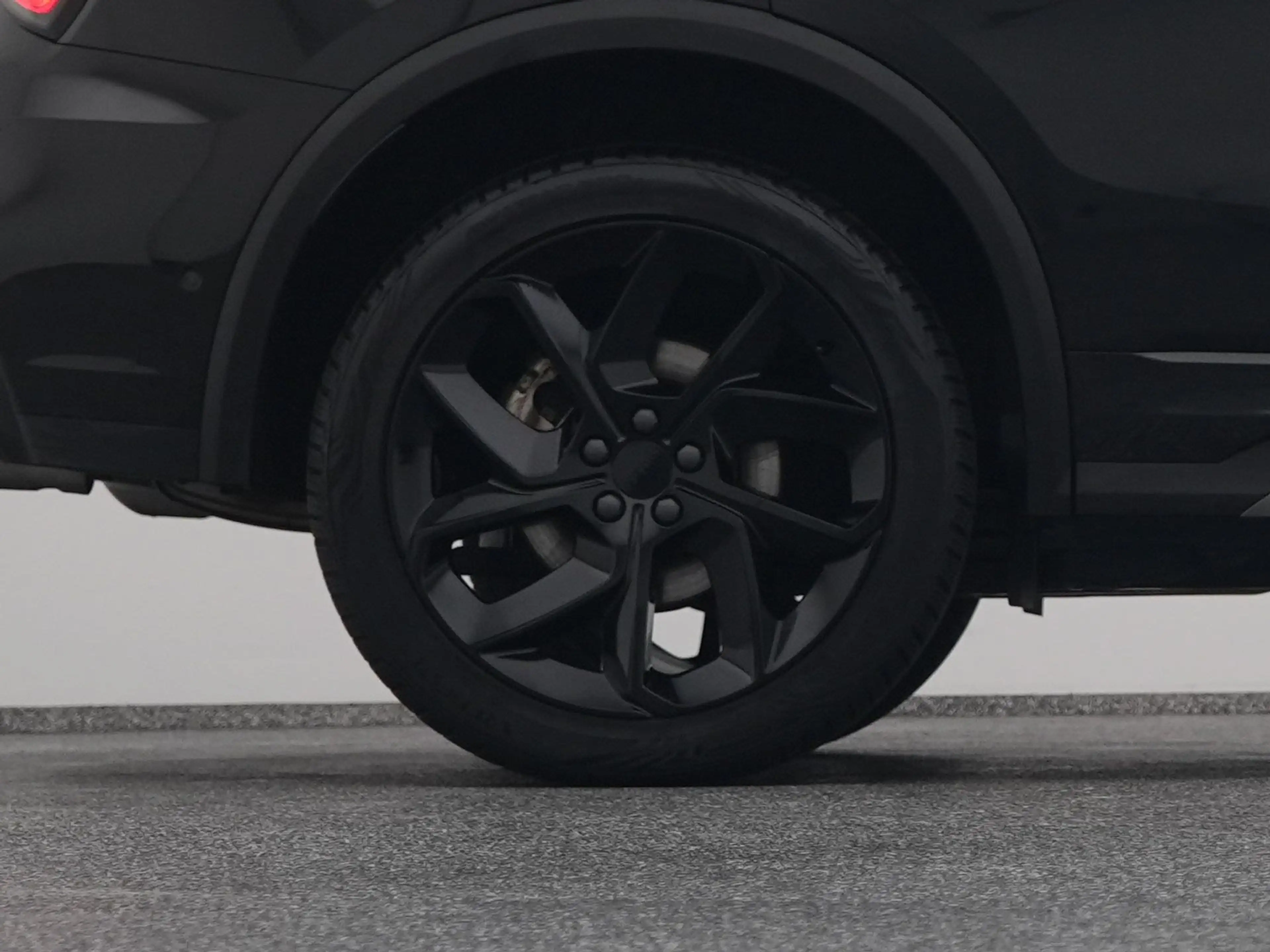 Lynk & Co 01 1.5 Plug-in Hybrid | 360° | BLACK | NLD AUTO — photo 41