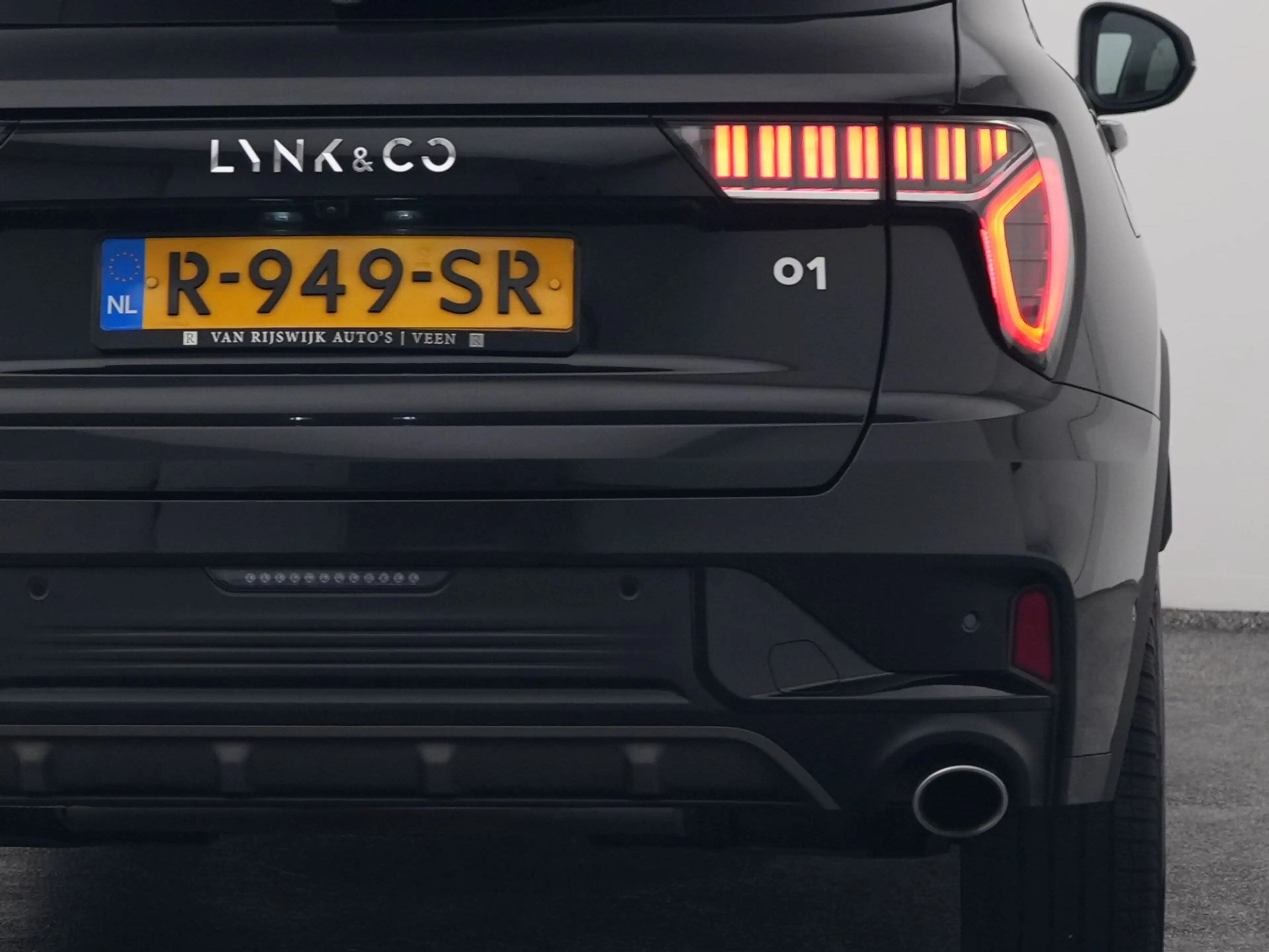 Lynk & Co 01 1.5 Plug-in Hybrid | 360° | BLACK | NLD AUTO — photo 20