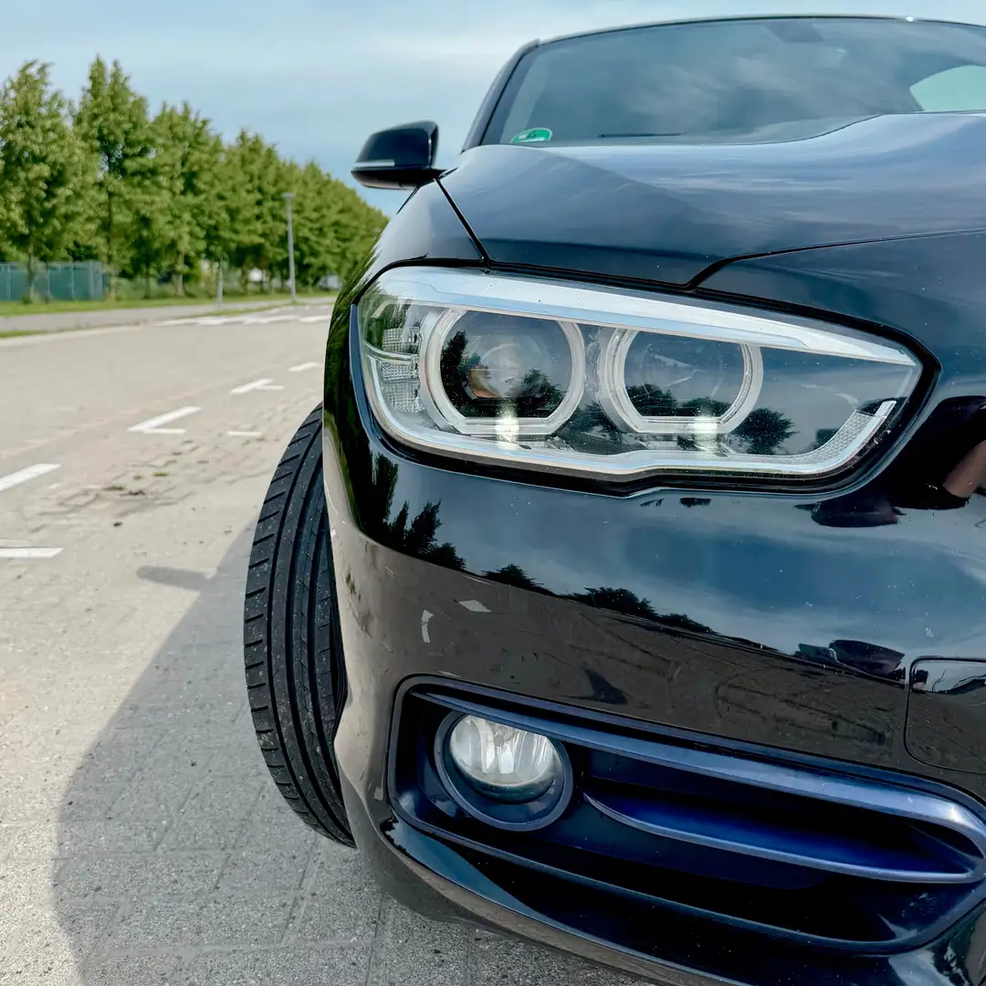 BMW 116 116D EDE Sport Shadow Line F21 LCI Facelift 2017 - 2