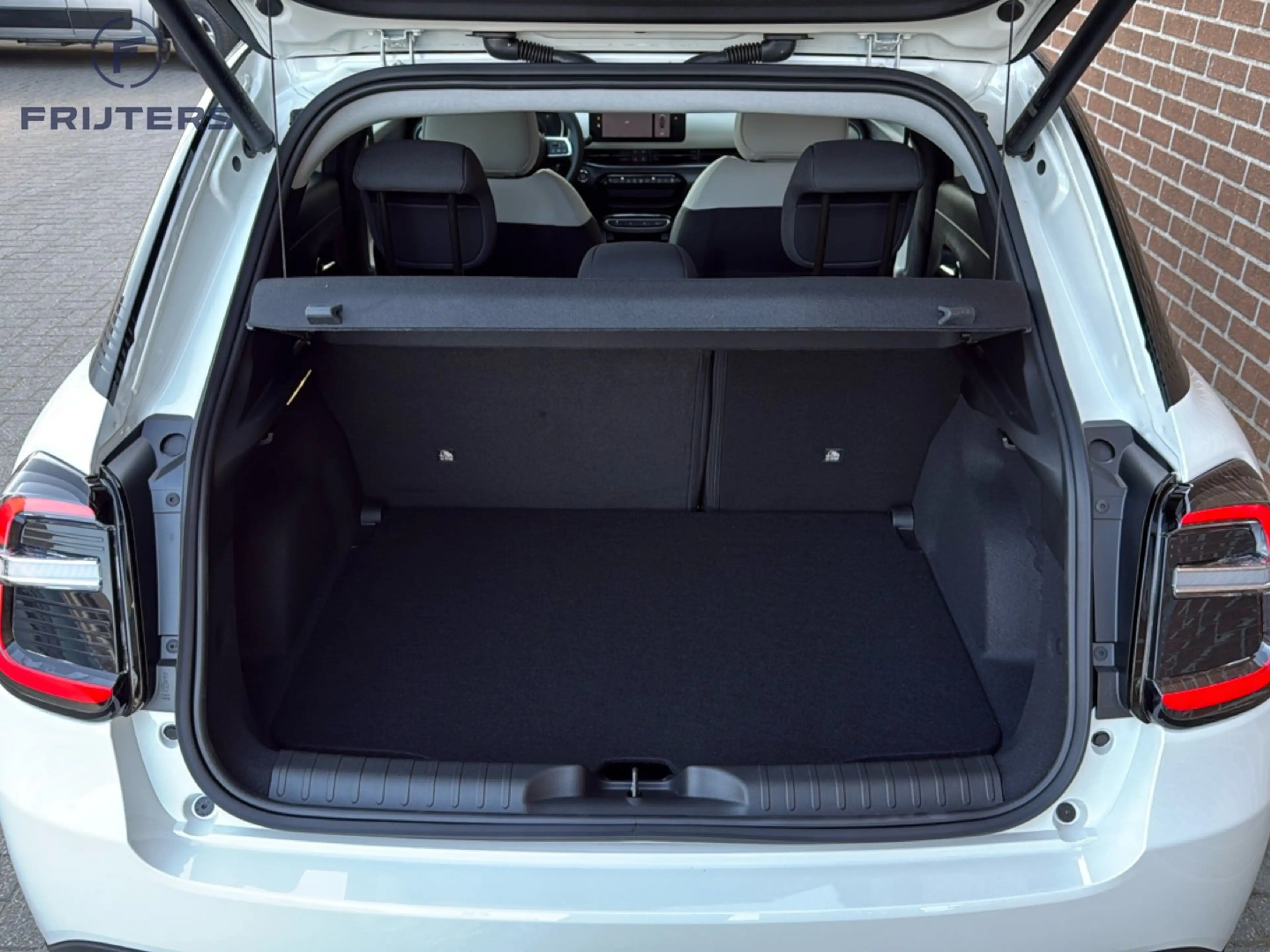 Fiat 600e La Prima electric 156 pk — photo 14