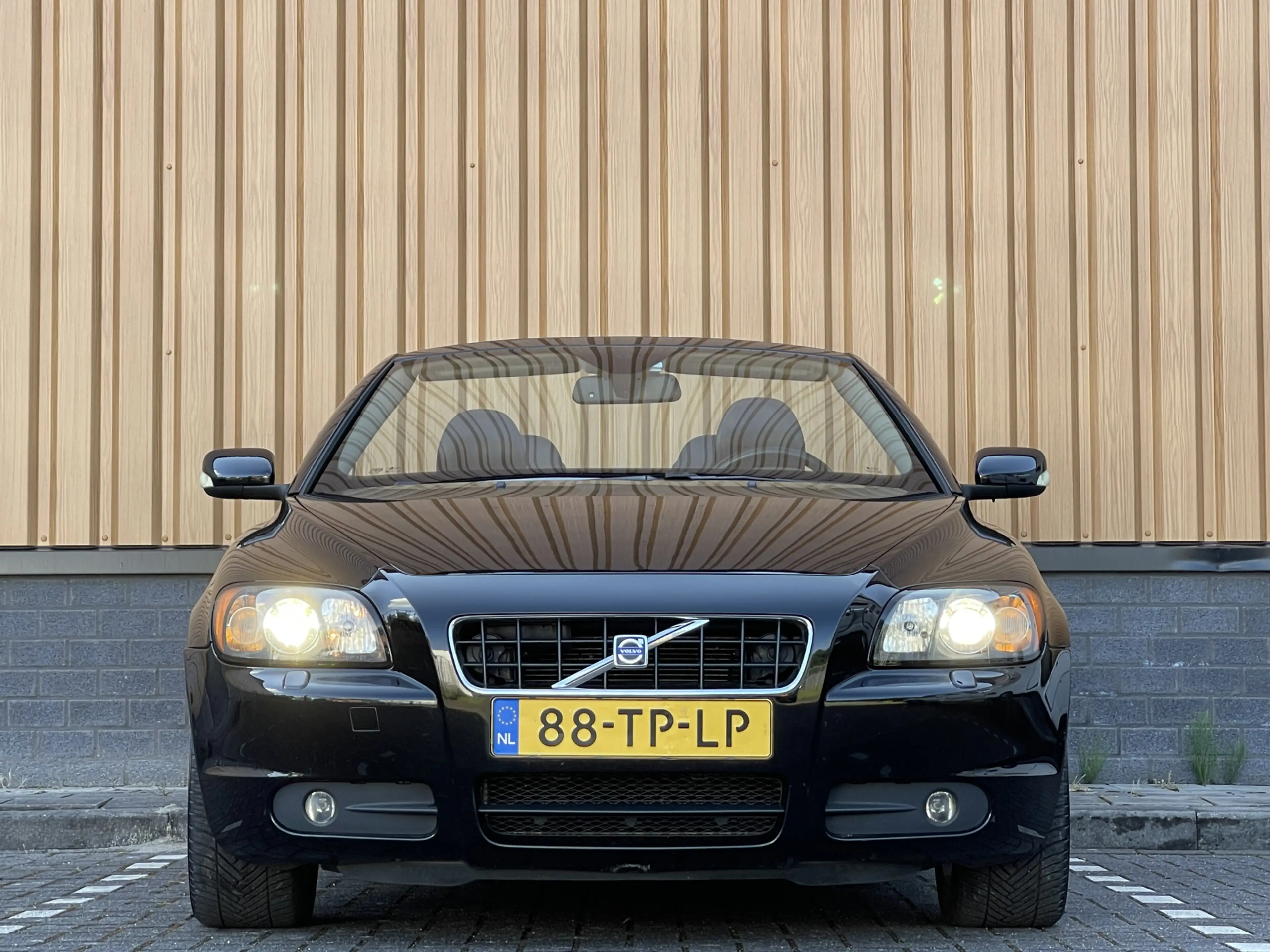Volvo C70 Convertible 2.4i Summum | 5 Cilinder! | 18'' Licht — photo 2
