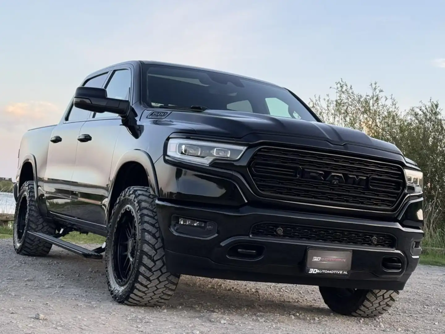 Dodge RAM 1500 5.7L V8 Limited BE-trekker/oplegger trekker Zwart - 2