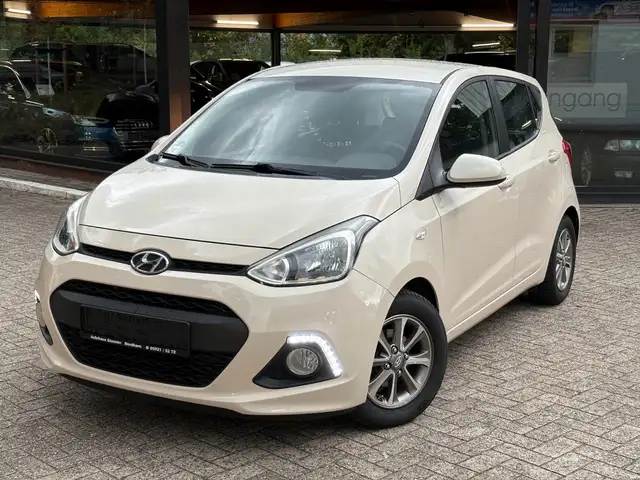 2014 Hyundai I10 in Beige for sale