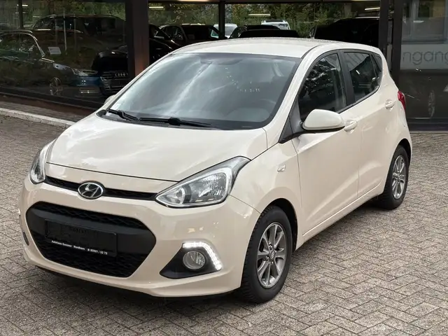 Hyundai I10 view 4