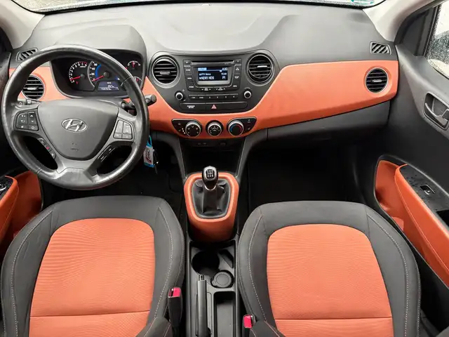 Hyundai I10 view 9