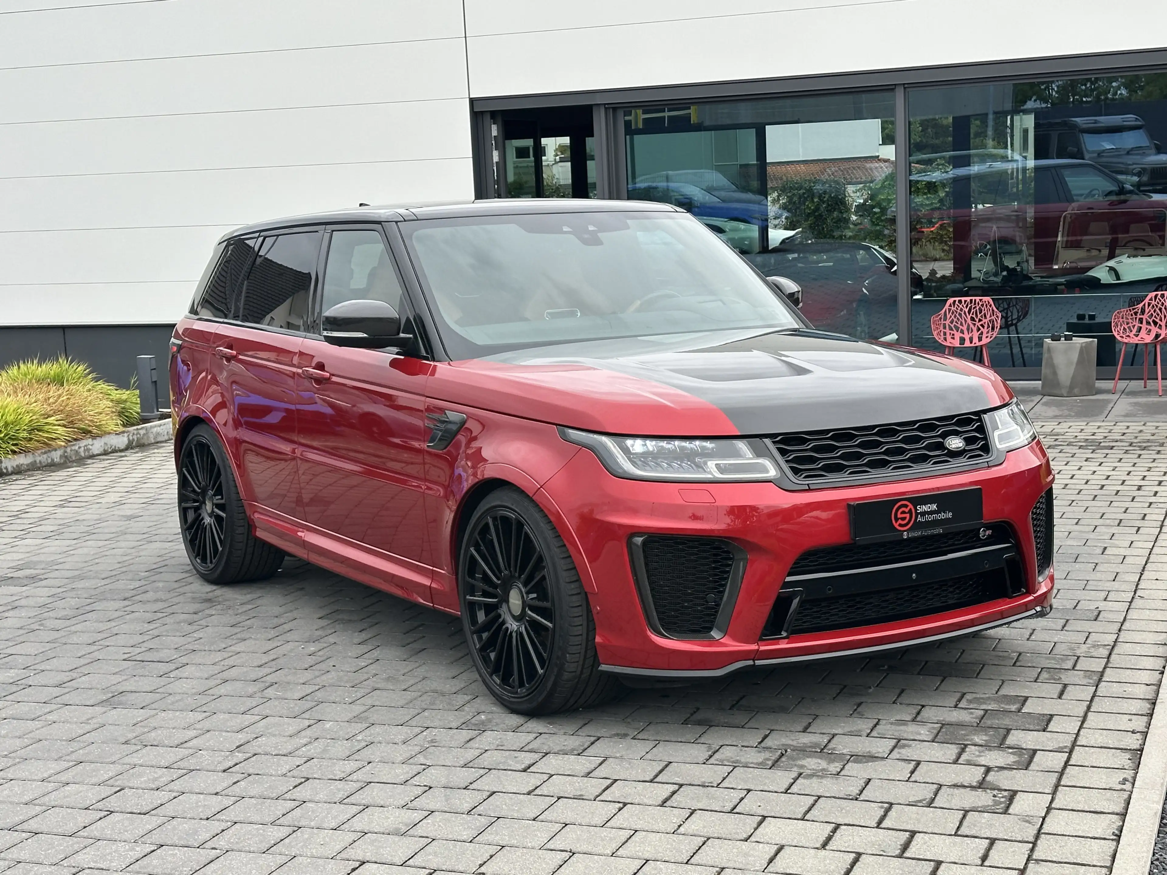 Land Rover Range Rover Sport 5.0 SVR P575 Carbon EDITION — photo 4