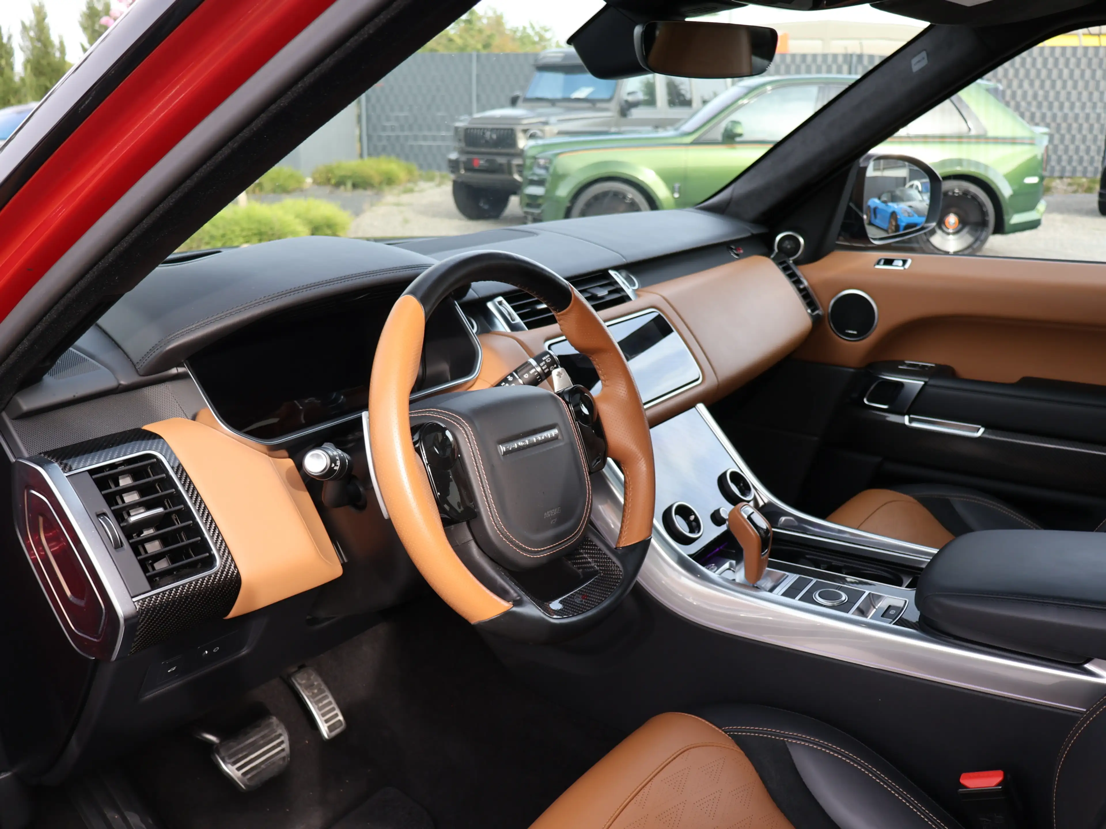 Land Rover Range Rover Sport 5.0 SVR P575 Carbon EDITION — photo 15