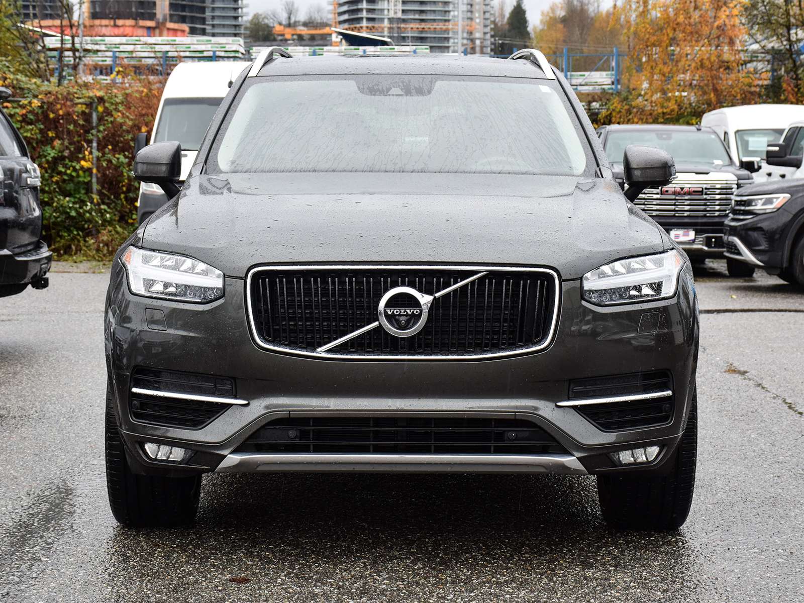 2018 Volvo XC90 T6 AWD Momentum thumb 7