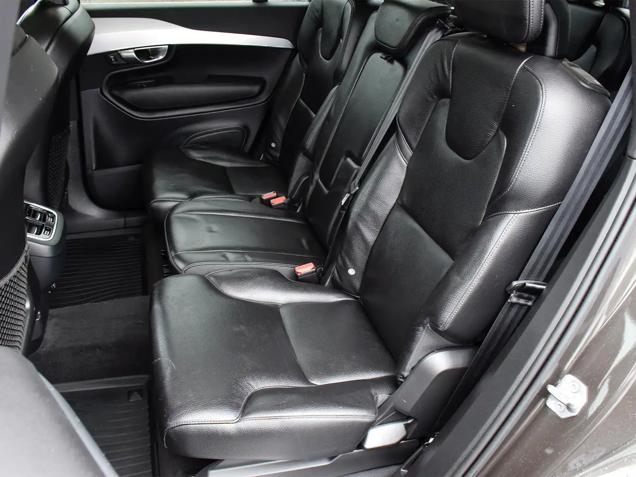 Volvo XC90 снимка Volvo XC90