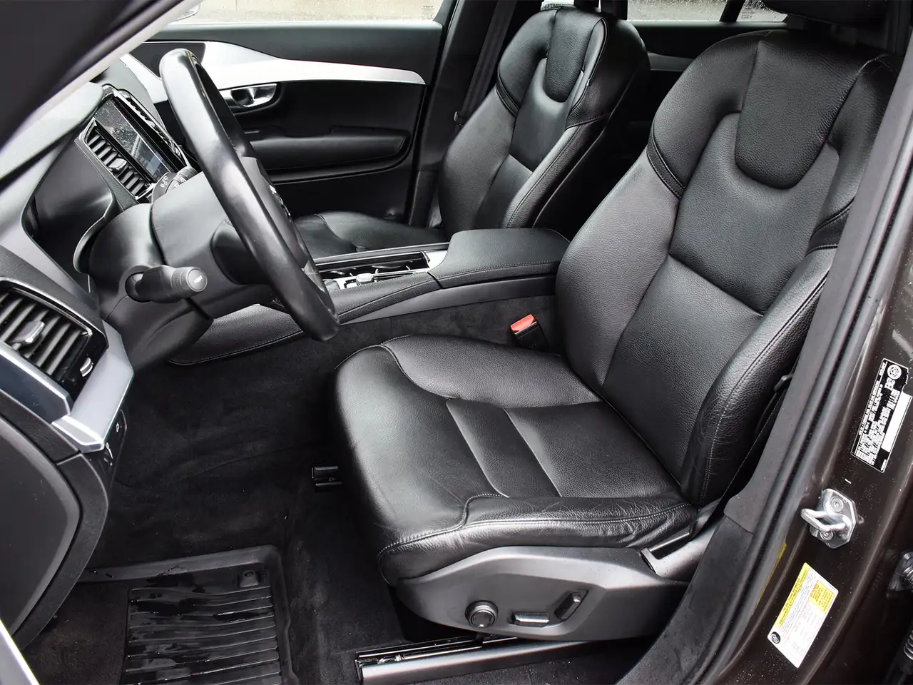 Volvo XC90 снимка Volvo XC90