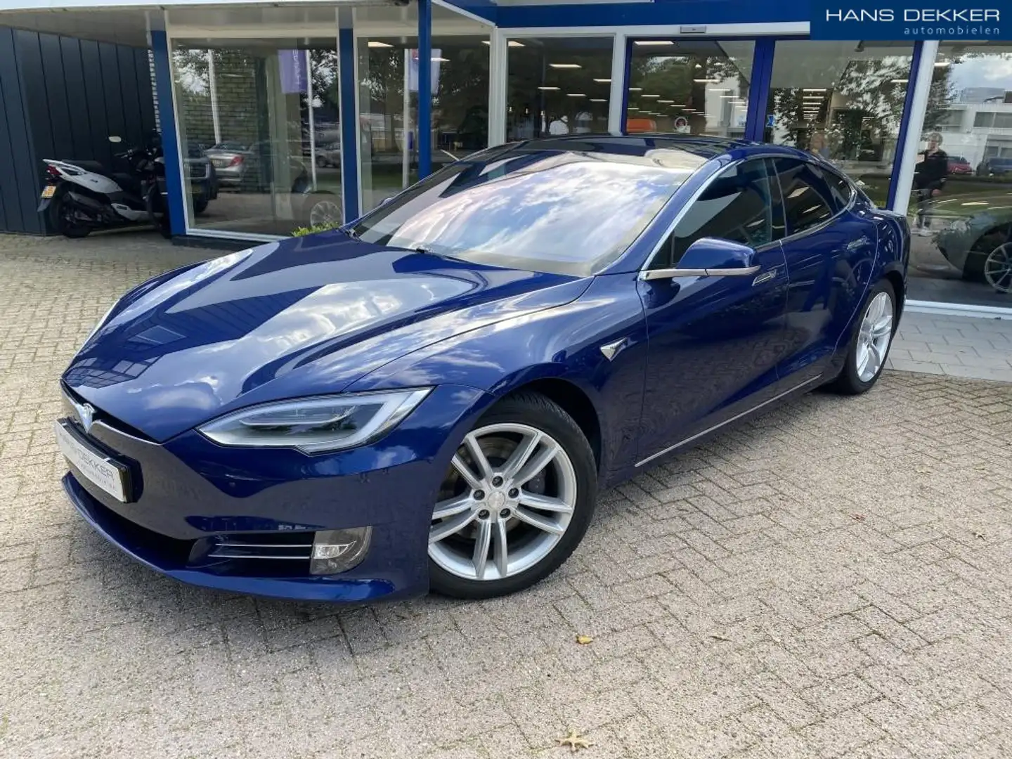 tesla model s