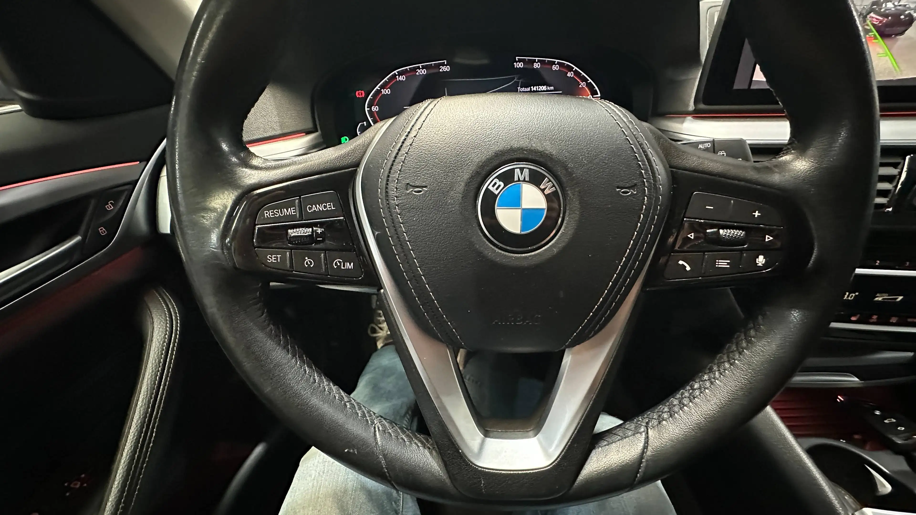 BMW 518 Touring 518 dA AdBlue — photo 12