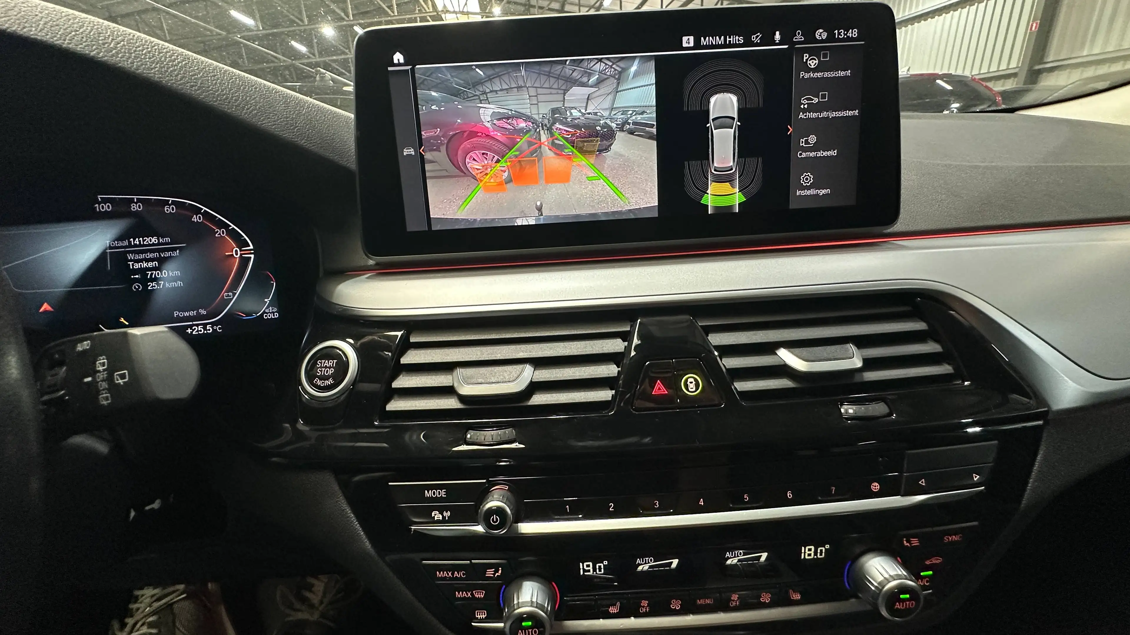 BMW 518 Touring 518 dA AdBlue — photo 11