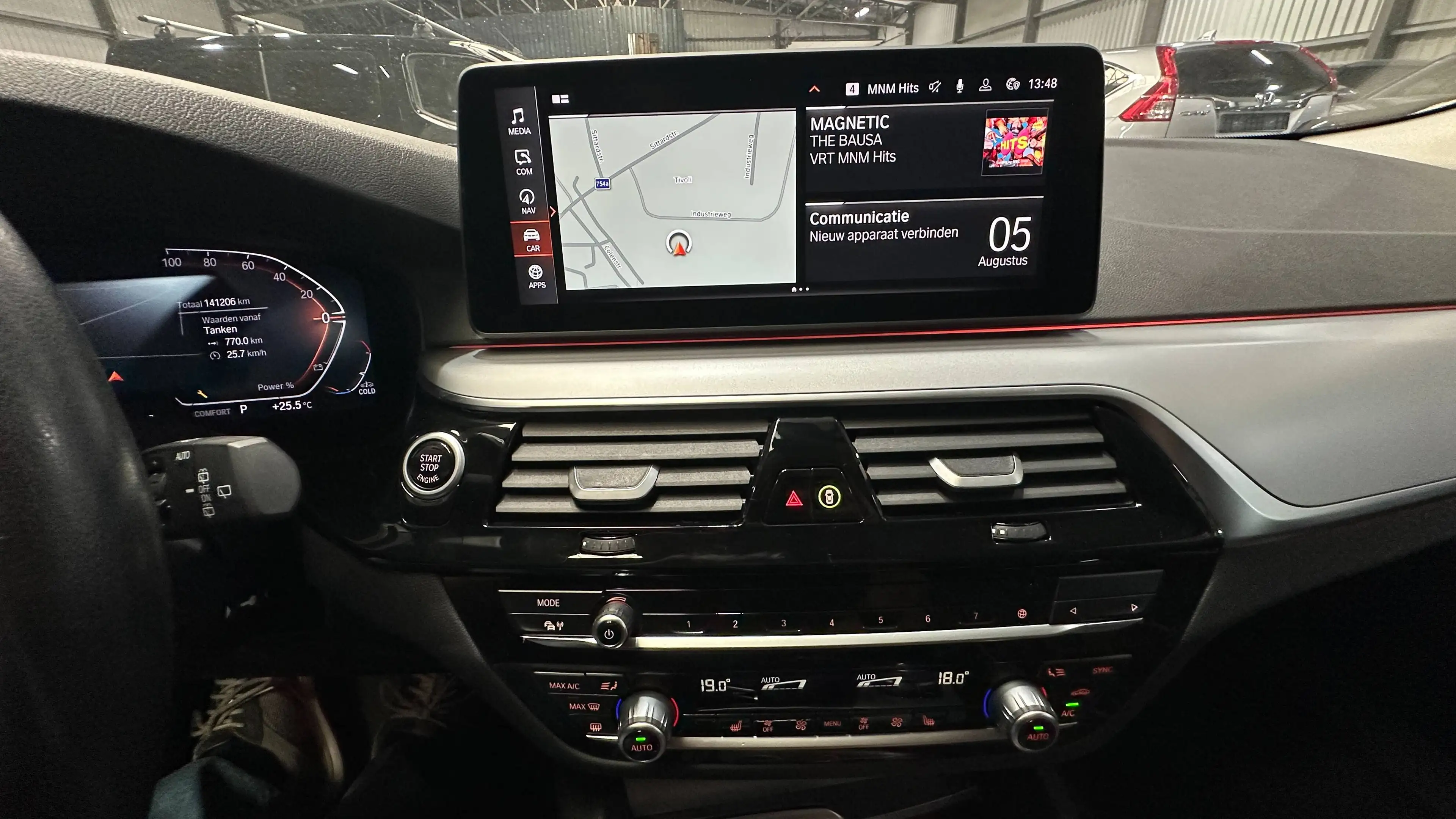 BMW 518 Touring 518 dA AdBlue — photo 10
