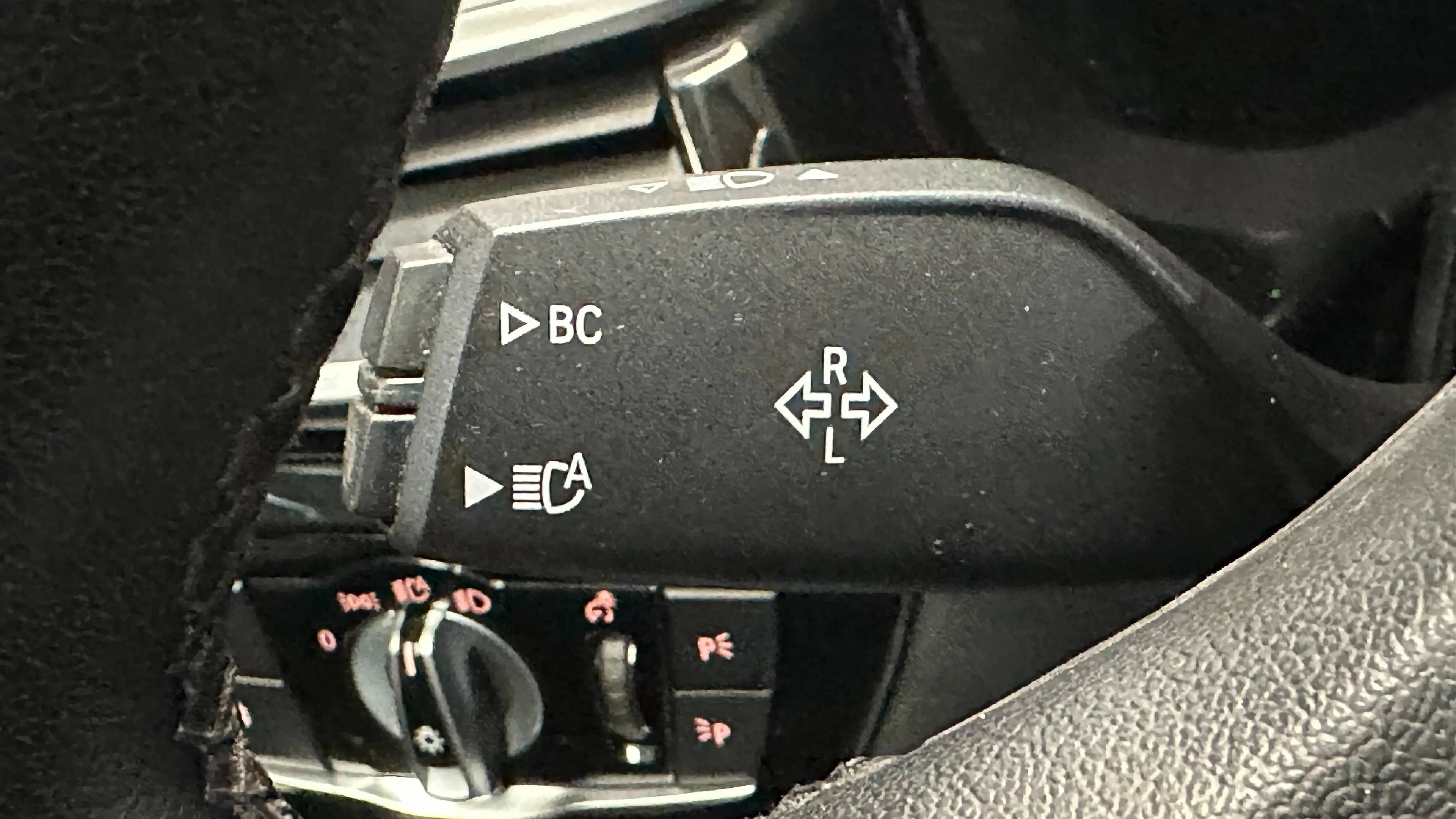 BMW 518 Touring 518 dA AdBlue — photo 13