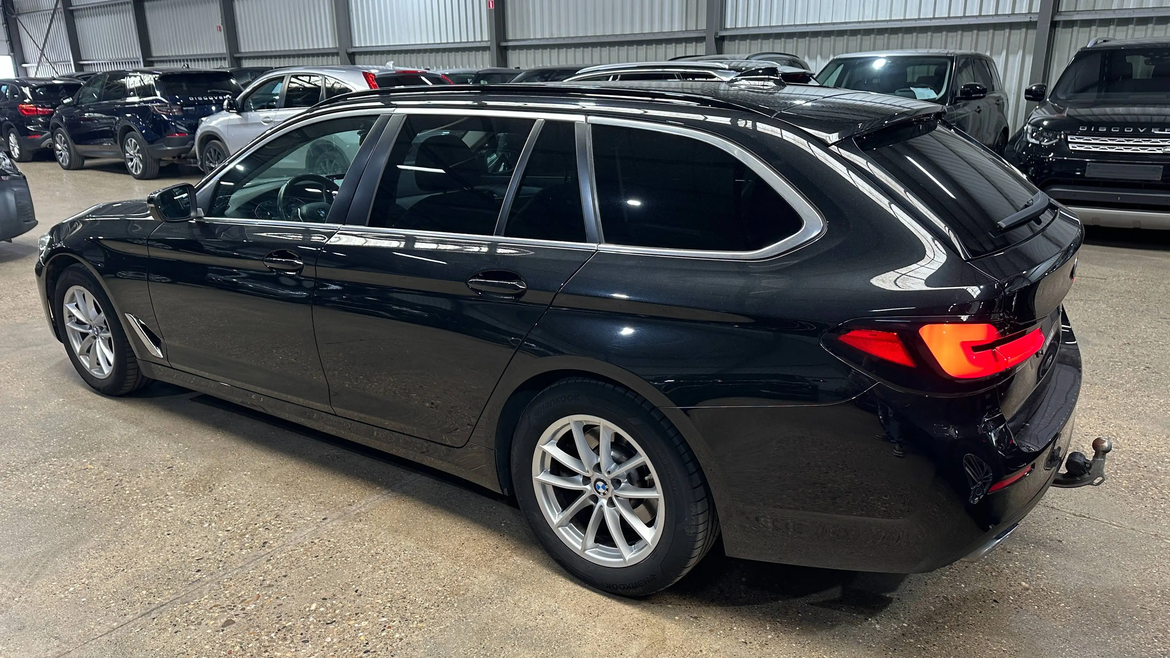 BMW 518 Touring 518 dA AdBlue — photo 6