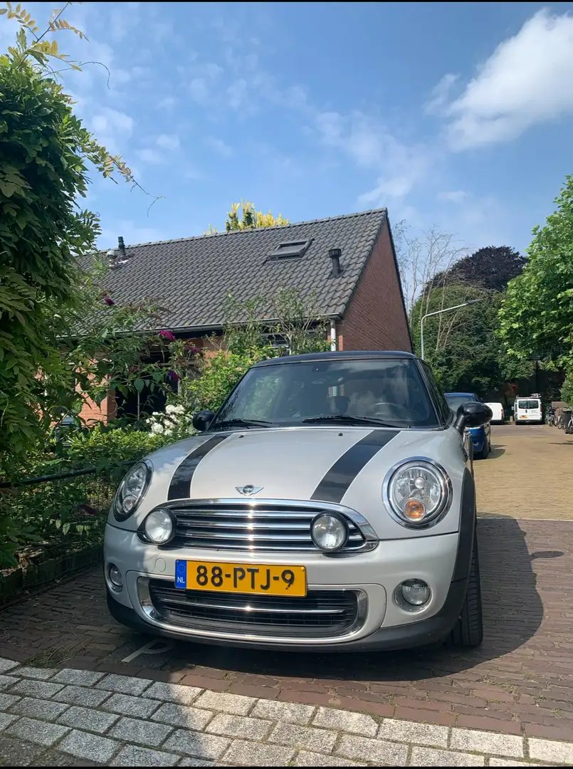 MINI Cooper Mini Cooper 1.6 (2011) Alb - 1