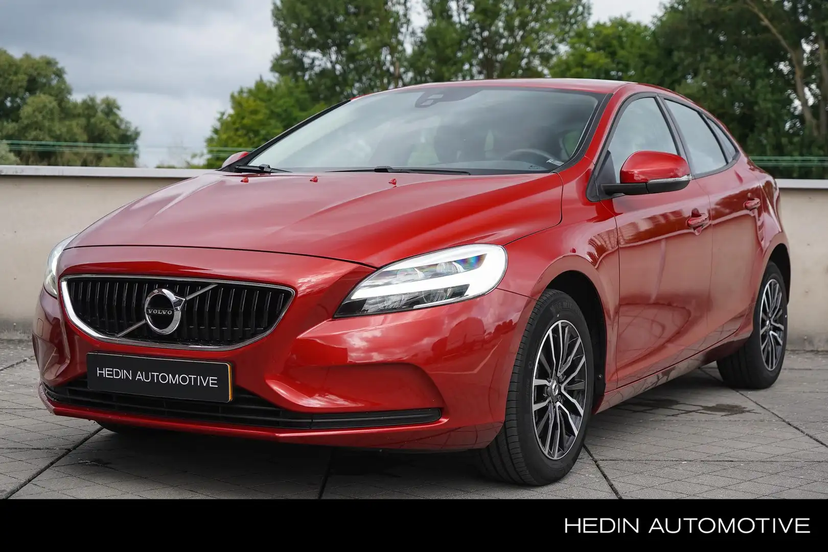 Volvo V40 1.5 T2 Polar+ | Stoelverwarming | Cruise Control | Oranje - 1