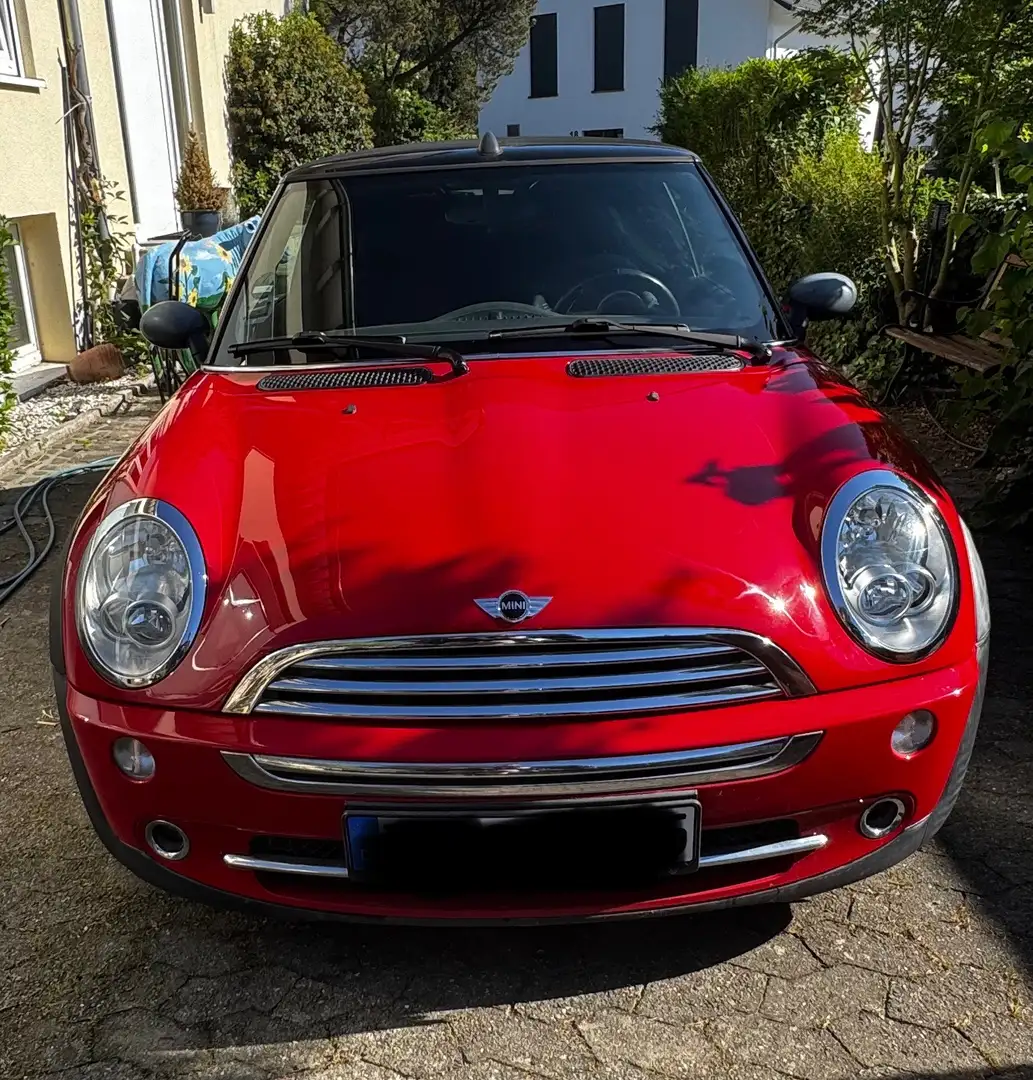 MINI One Cabrio Rot - 1