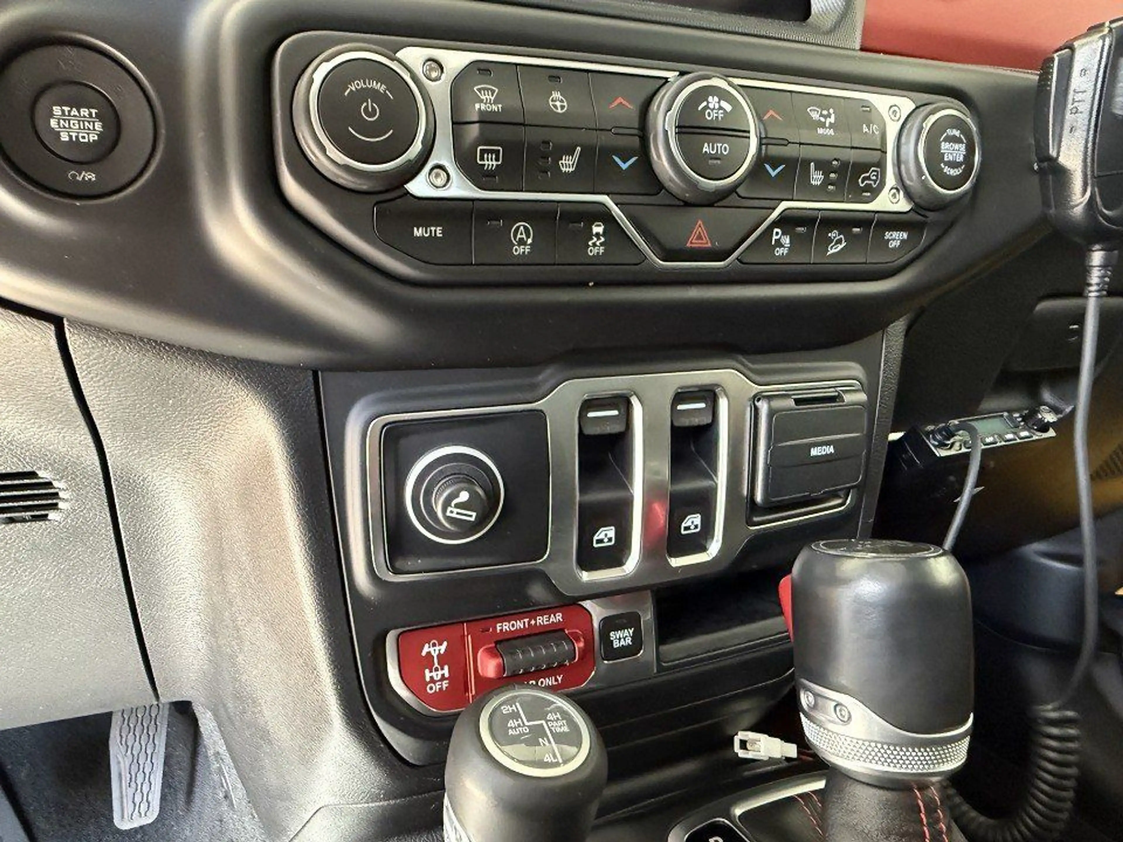Jeep Wrangler 2.0 272PS 3-türer Rubicon HO3 Umbau — photo 10
