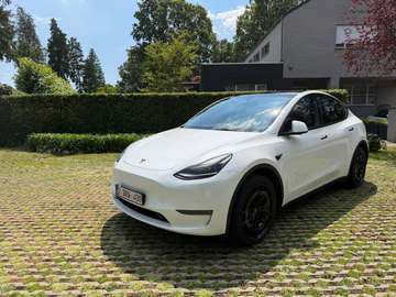 Model Y 72.5 kWh Dual Motor Long Range (324 kW)