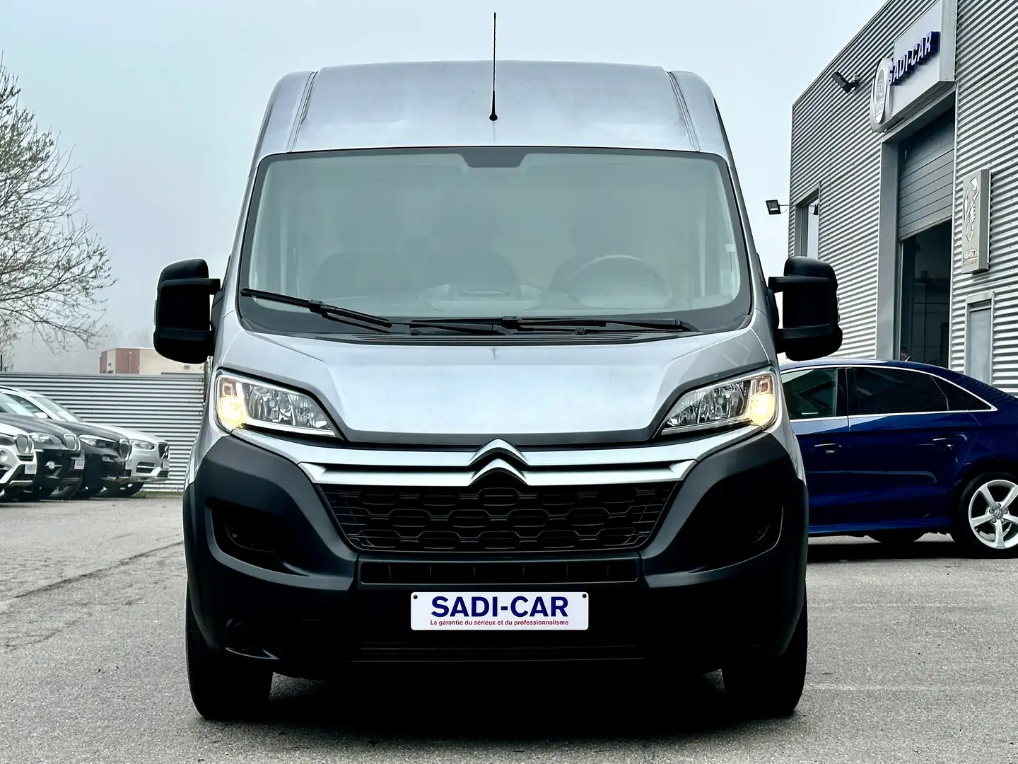 Citroen Jumper 2.2 BlueHDi 140cv 3 PL - L2H2 Szürke - 2