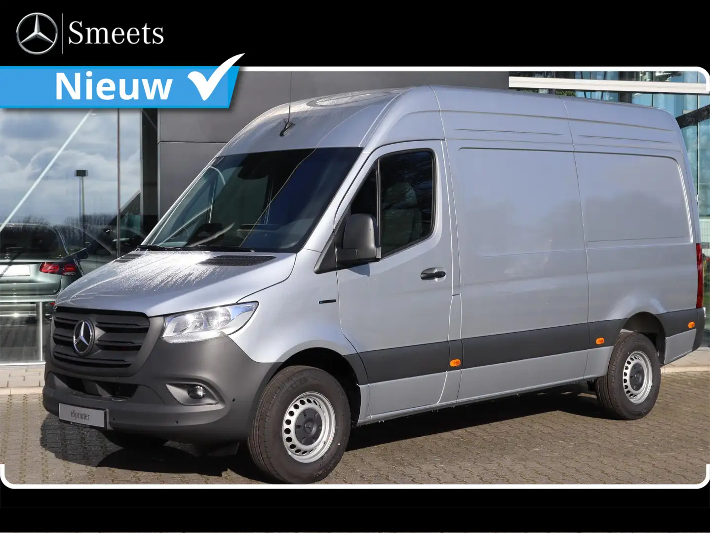 Mercedes-Benz 320 eSprinter L2 Pro 81kWh TREKHAAK - NAVI - CARPLAY/A Gümüş rengi - 1