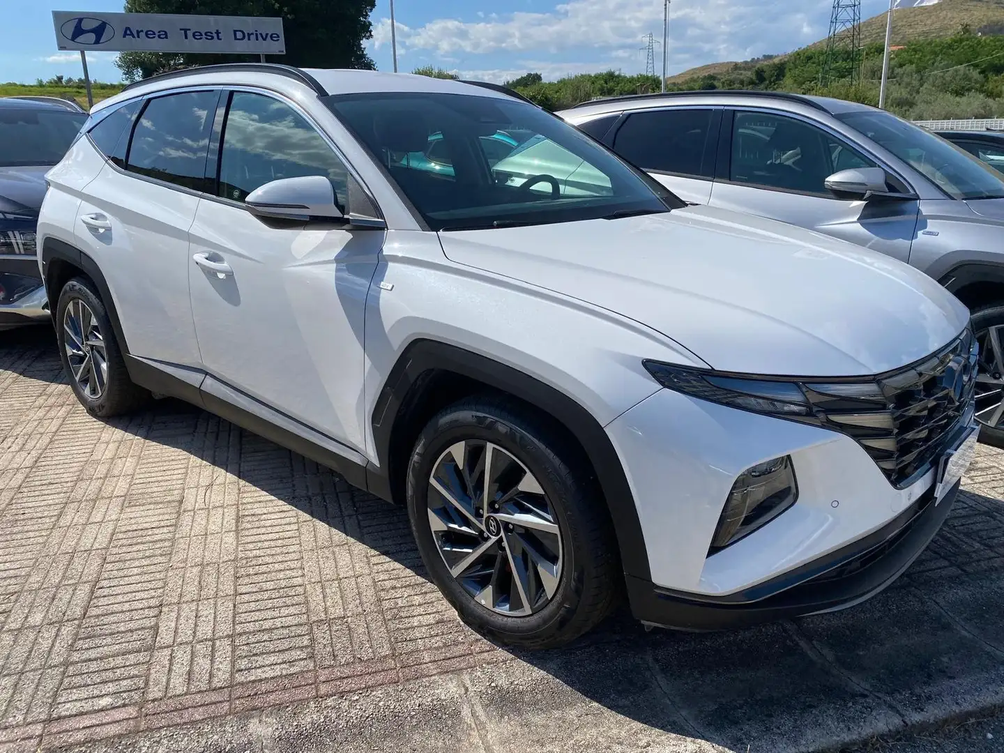 Hyundai TUCSON Tucson III 2021 1.6 crdi 48V Xline 2wd imt Bianco - 2