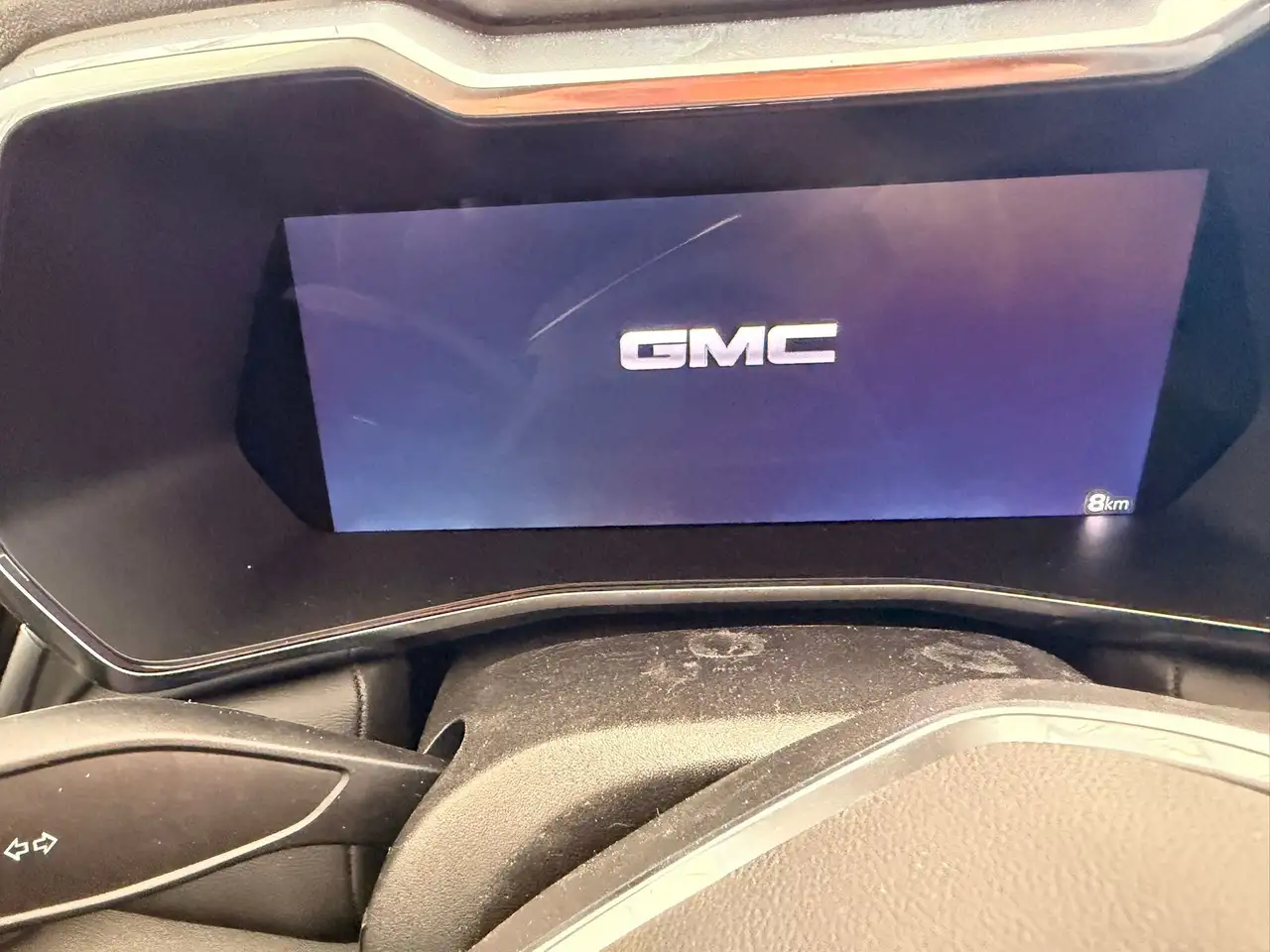 GMC Canyon снимка GMC Canyon
