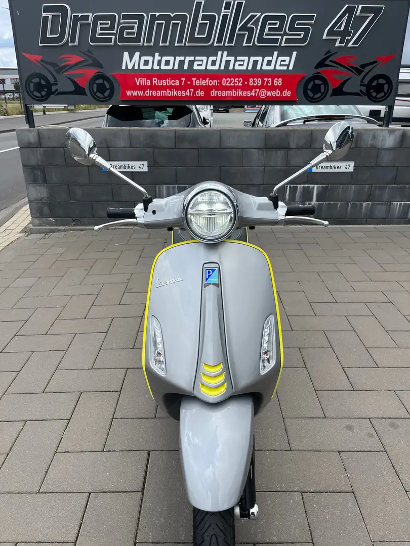 Vespa Elettrica 70 km/h 70**NEUZUSTAND MIT NUR 130 KM**WERKSGARANTIE** Šedá - 2