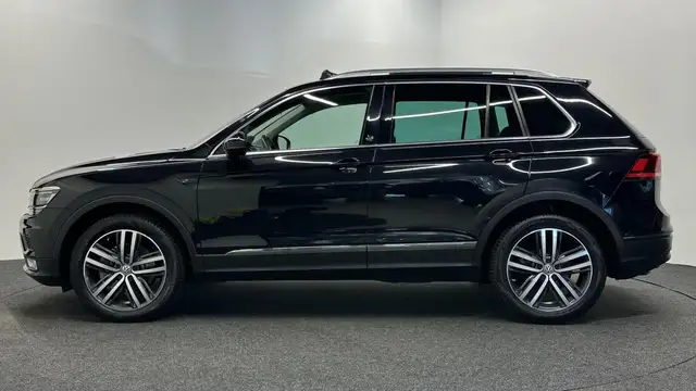 Volkswagen Tiguan view 8