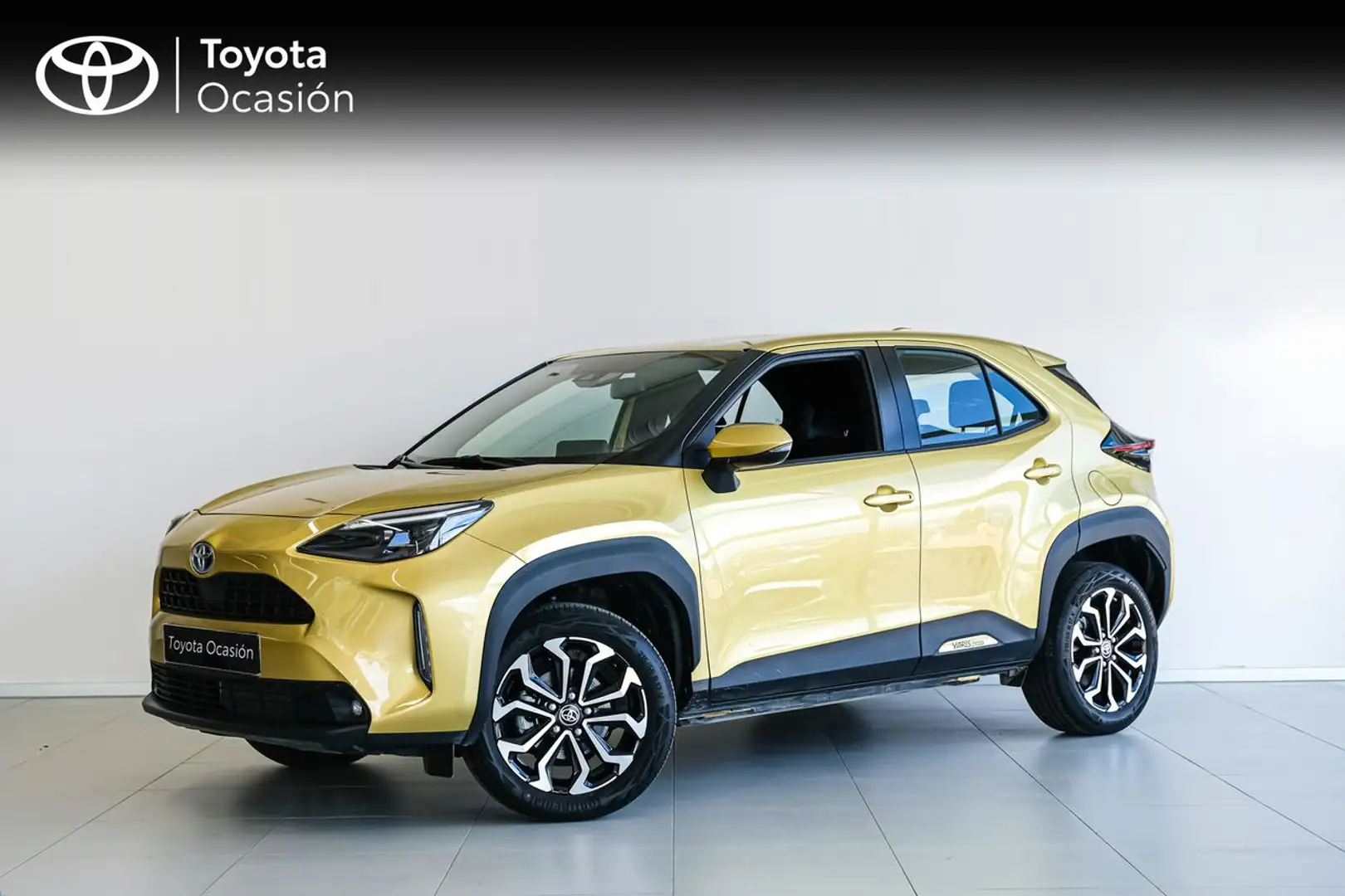 Toyota Yaris Cross Active Tech Amarillo - 1
