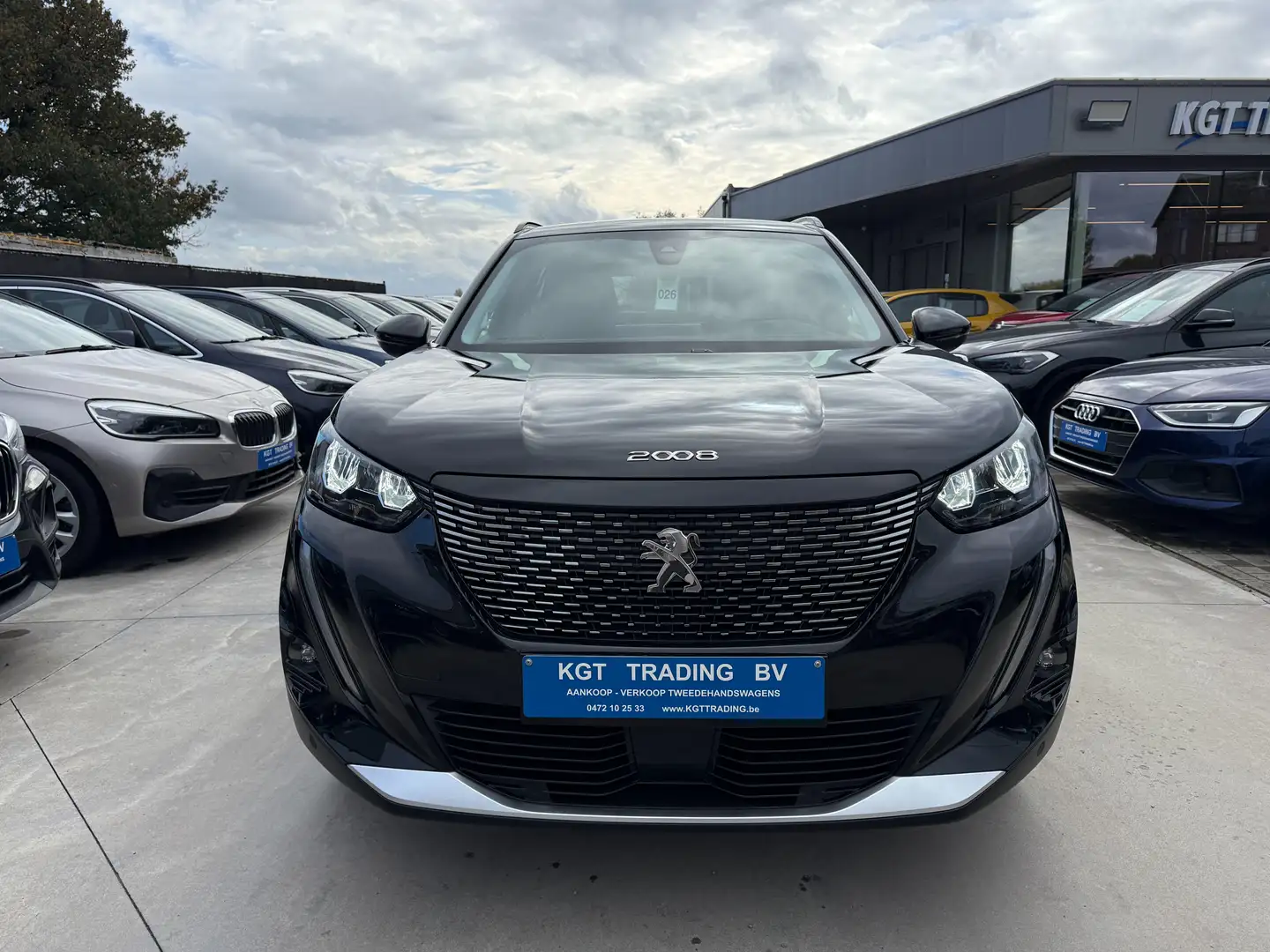 Peugeot 2008 1.2i EAT8 AUTOMAAT NAVI LEDER CAMERA FULL LED PDC Noir - 2
