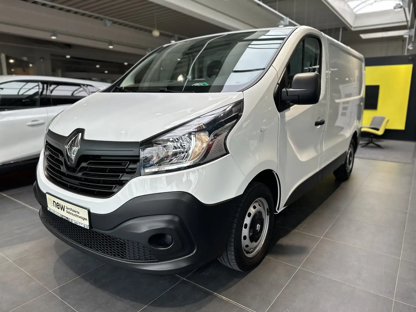 Renault Trafic L1H1 Komfort  2,9t dCi 120 PS Weiß - 1