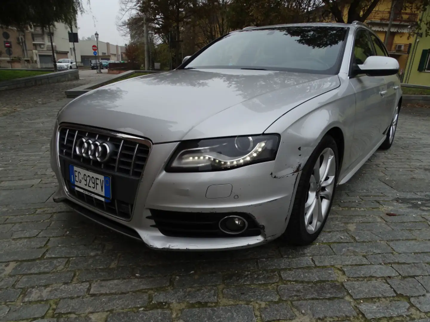 Audi S4 Avant 3.0 TFSI quattro S tronic Argento - 2
