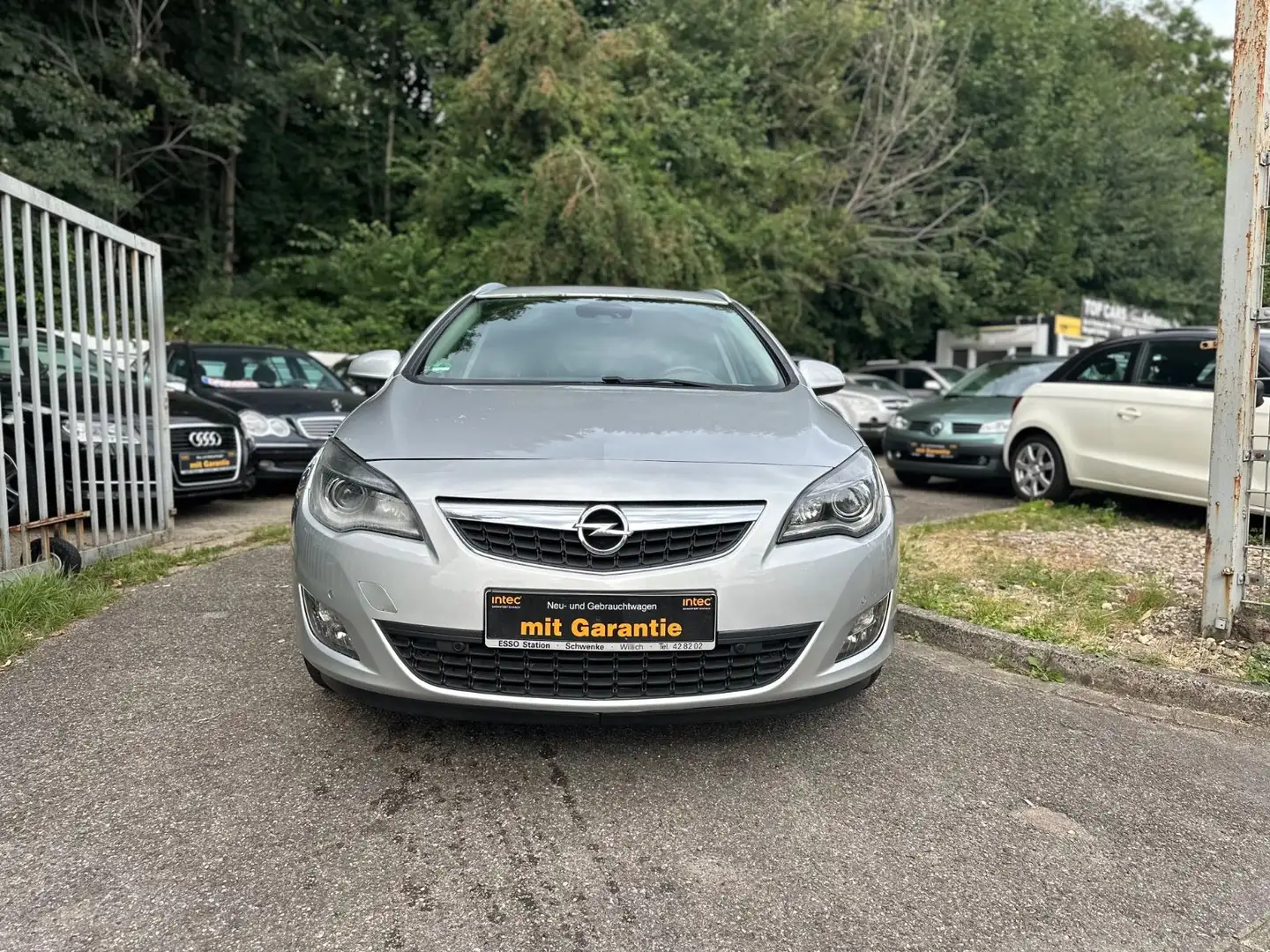Opel Astra Sports Tourer Innovation*Tüv Neu*Automatik Plateado - 1