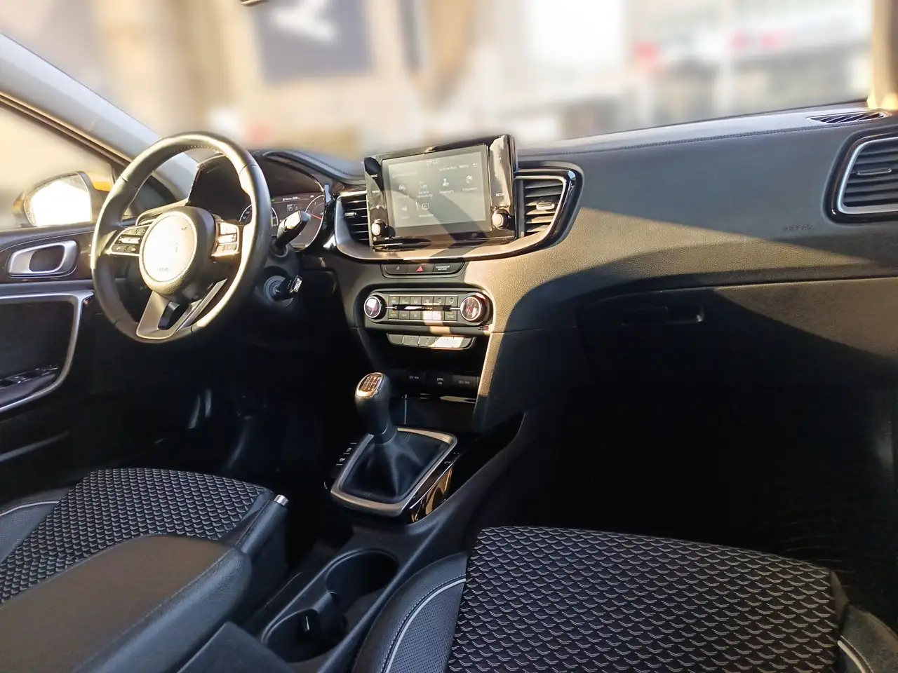 Kia XCeed 1.0 T-GDI HP ISG EX WAY M/T 24